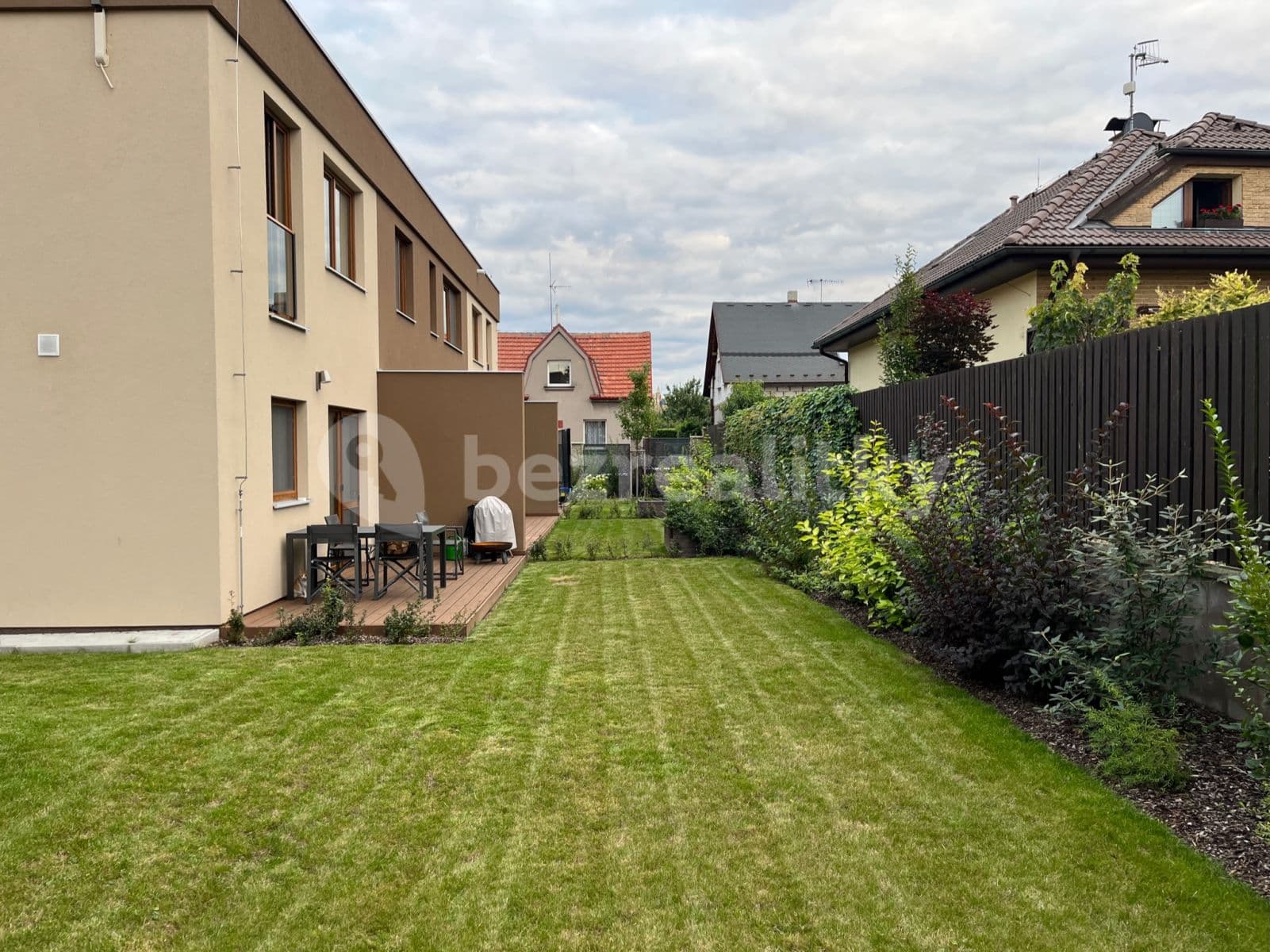 Prenájom bytu 2-izbový 55 m², Brandýská, Praha, Praha Prenájom bytu 2-izbový 55 m², Brandýská, Praha, Praha