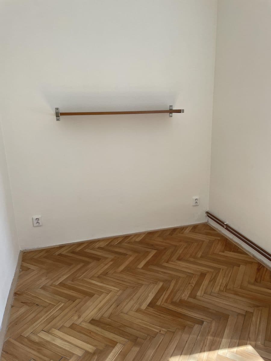 Prenájom bytu 2-izbový 42 m², Patočkova, Praha, Praha Prenájom bytu 2-izbový 42 m², Patočkova, Praha, Praha