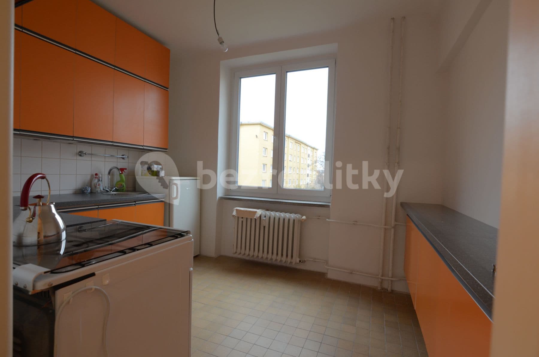 Prenájom bytu 3-izbový 77 m², Nedvězská, Praha, Praha Prenájom bytu 3-izbový 77 m², Nedvězská, Praha, Praha