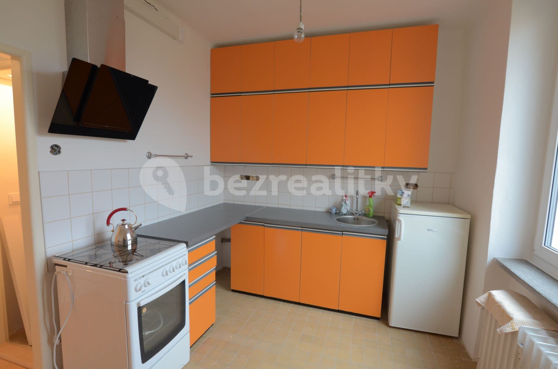 Prenájom bytu 3-izbový 77 m², Nedvězská, Praha, Praha Prenájom bytu 3-izbový 77 m², Nedvězská, Praha, Praha