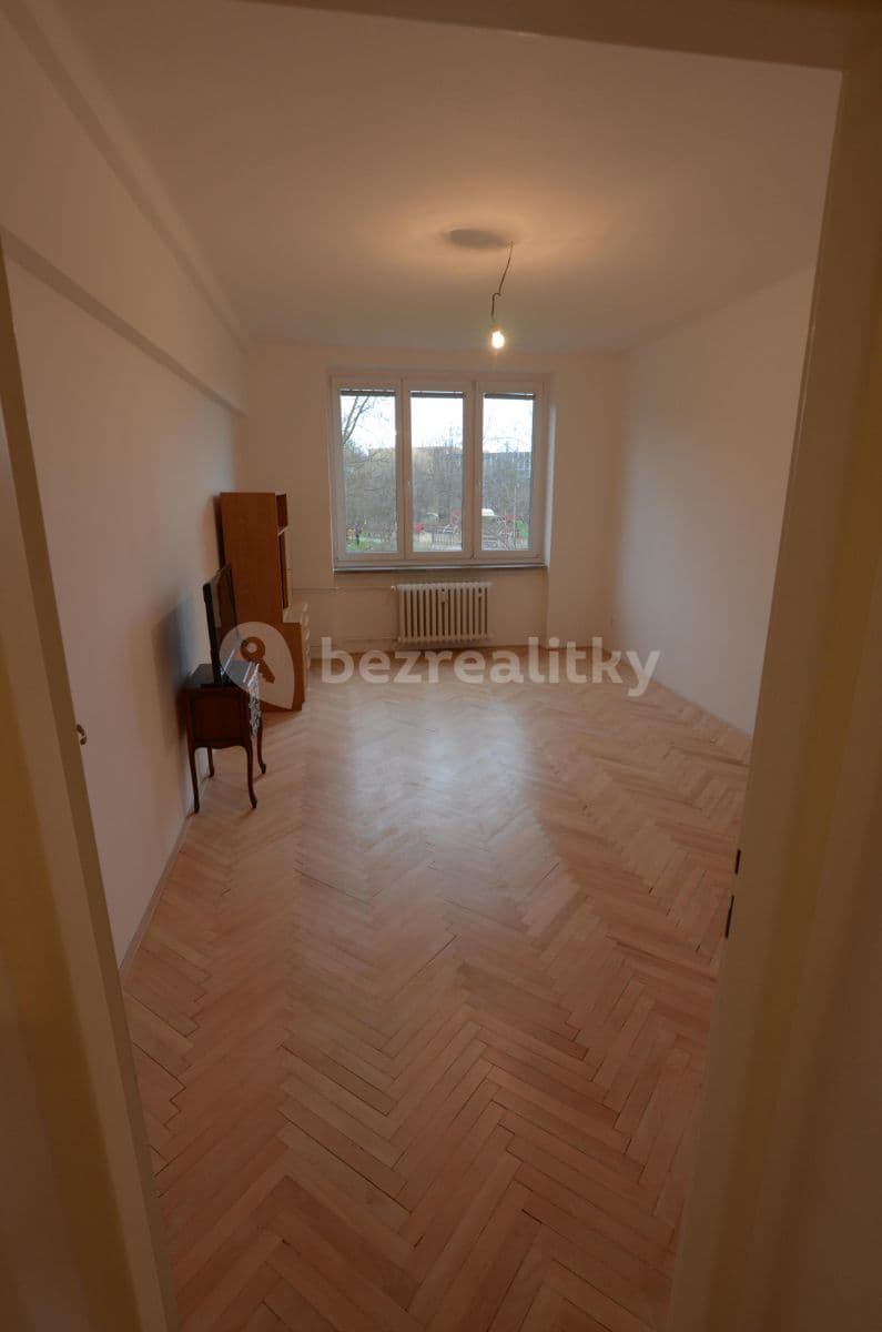 Prenájom bytu 3-izbový 77 m², Nedvězská, Praha, Praha Prenájom bytu 3-izbový 77 m², Nedvězská, Praha, Praha