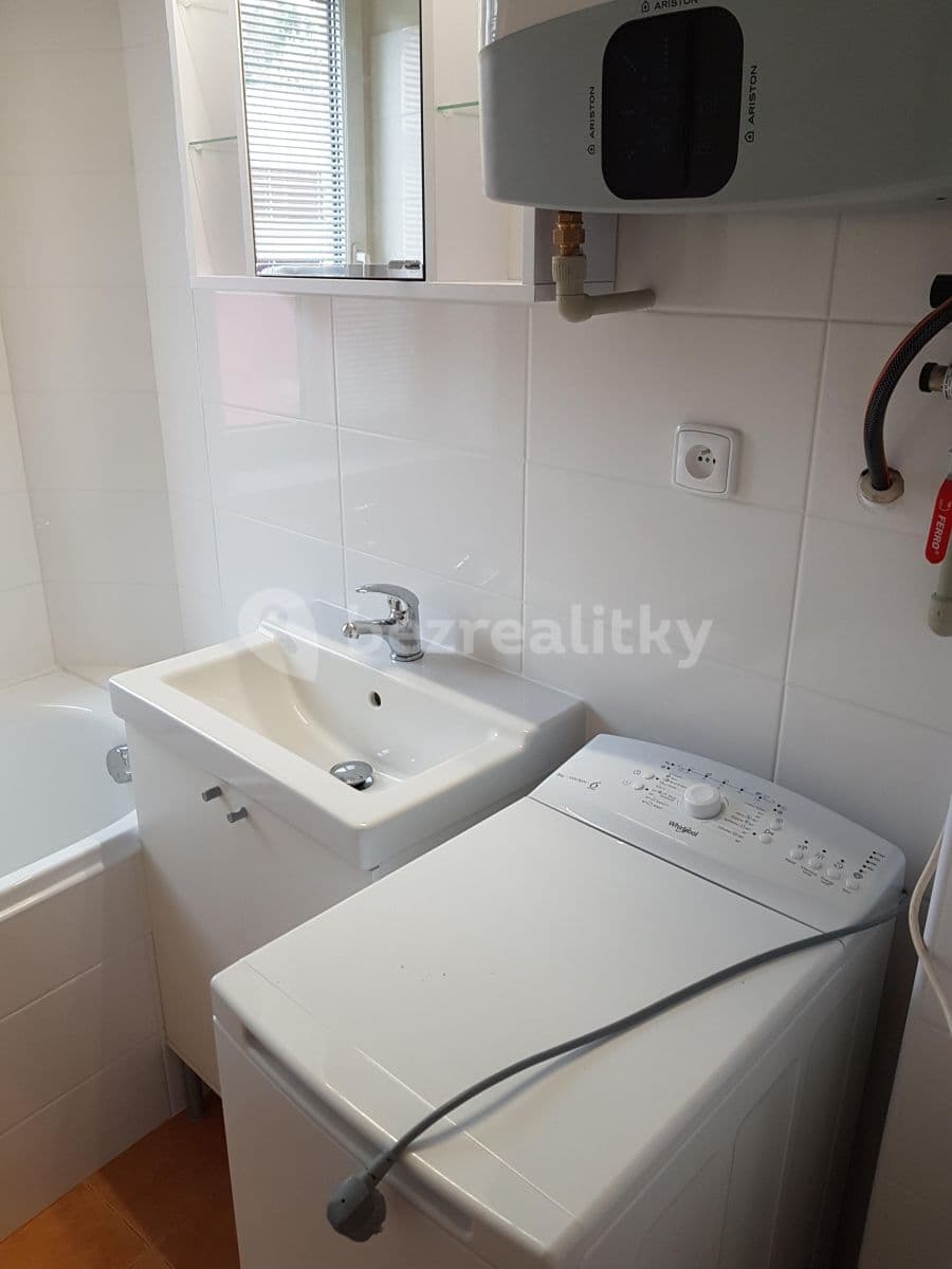 Prenájom bytu 2-izbový 50 m², Pod Altánem, Praha, Praha Prenájom bytu 2-izbový 50 m², Pod Altánem, Praha, Praha