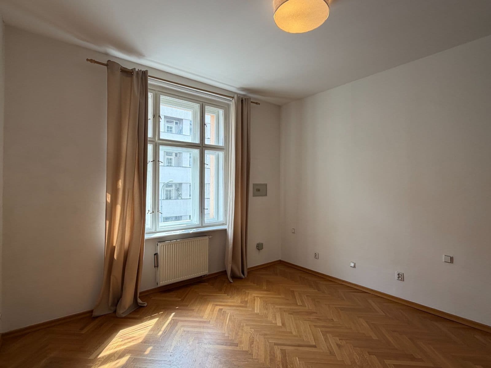 Prenájom bytu 2-izbový 52 m², Ondříčkova, Praha, Praha Prenájom bytu 2-izbový 52 m², Ondříčkova, Praha, Praha