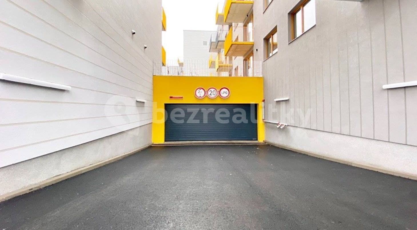 Prenájom bytu 2-izbový 46 m², Tovární, Čelákovice, Středočeský kraj Prenájom bytu 2-izbový 46 m², Tovární, Čelákovice, Středočeský kraj