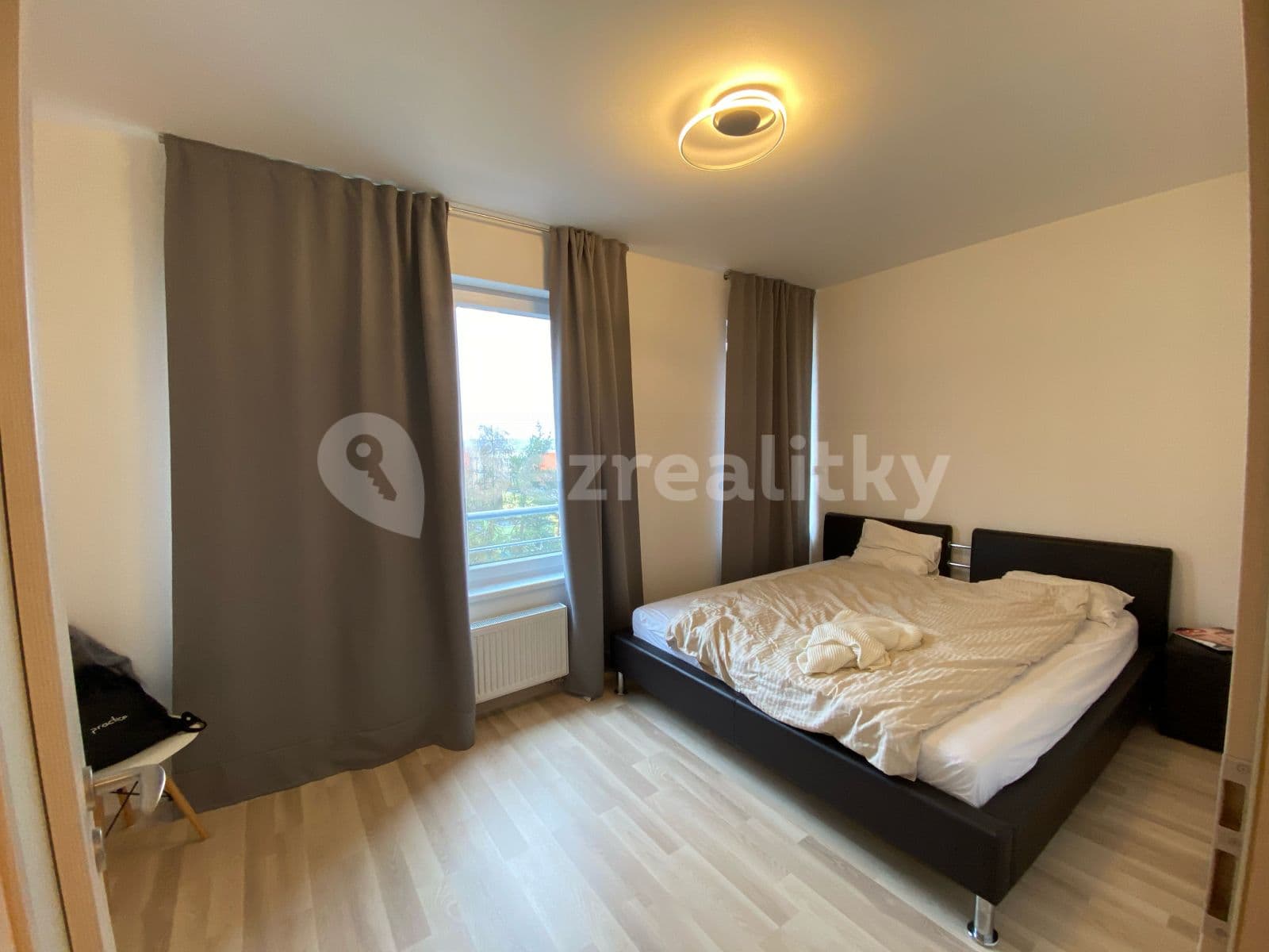 Prenájom bytu 3-izbový 62 m², Klausova, Praha, Praha Prenájom bytu 3-izbový 62 m², Klausova, Praha, Praha