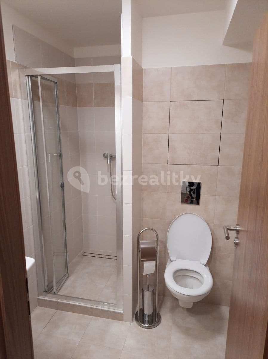 Prenájom bytu 1-izbový 26 m², U Stadionu, Břeclav, Jihomoravský kraj Prenájom bytu 1-izbový 26 m², U Stadionu, Břeclav, Jihomoravský kraj