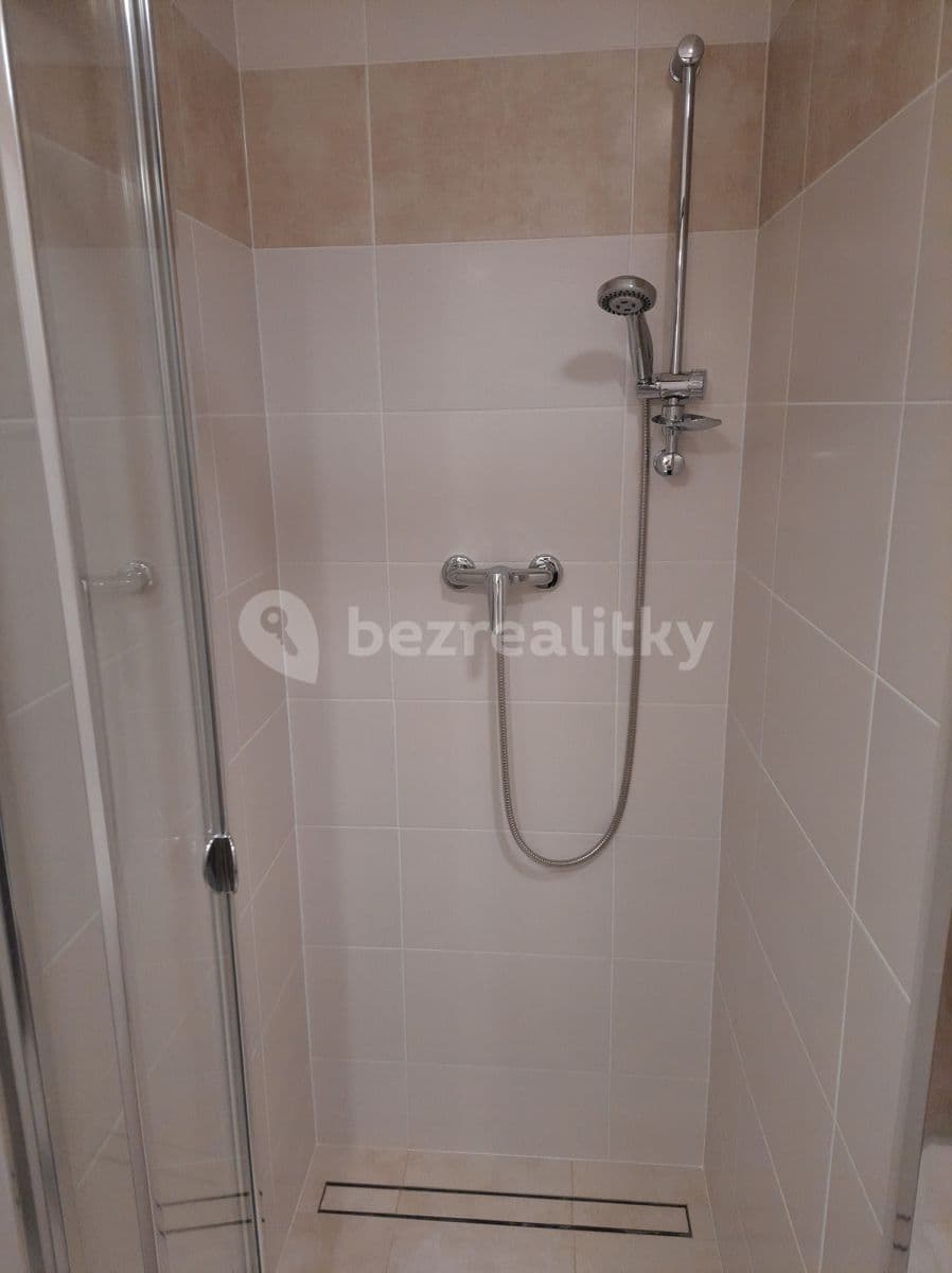 Prenájom bytu 1-izbový 26 m², U Stadionu, Břeclav, Jihomoravský kraj Prenájom bytu 1-izbový 26 m², U Stadionu, Břeclav, Jihomoravský kraj