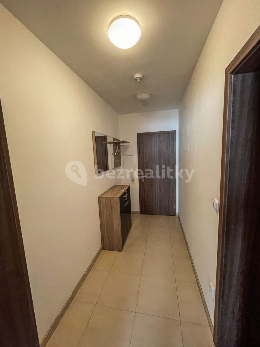 Prenájom bytu 2-izbový 44 m², Dr. Bartůňka, Chrudim, Pardubický kraj Prenájom bytu 2-izbový 44 m², Dr. Bartůňka, Chrudim, Pardubický kraj