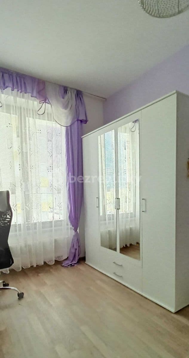 Prenájom bytu 2-izbový 44 m², Dr. Bartůňka, Chrudim, Pardubický kraj Prenájom bytu 2-izbový 44 m², Dr. Bartůňka, Chrudim, Pardubický kraj
