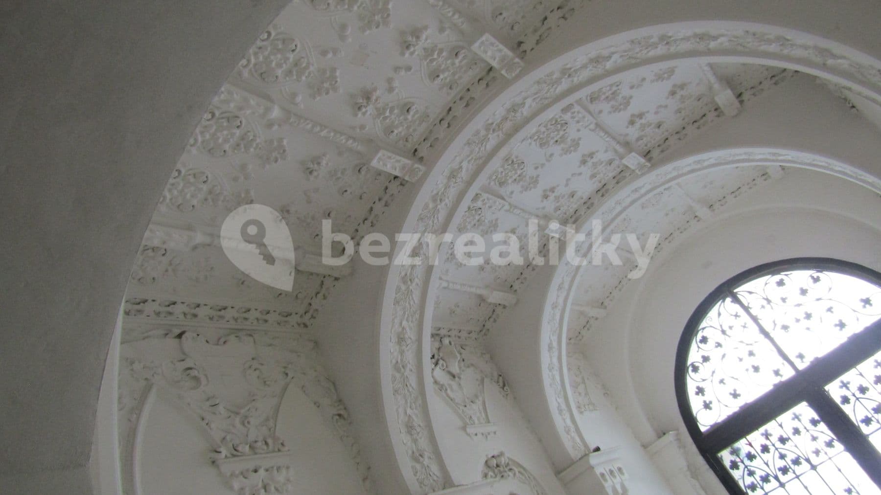 Prenájom bytu 1-izbový 45 m², Vinohradská, Praha, Praha Prenájom bytu 1-izbový 45 m², Vinohradská, Praha, Praha