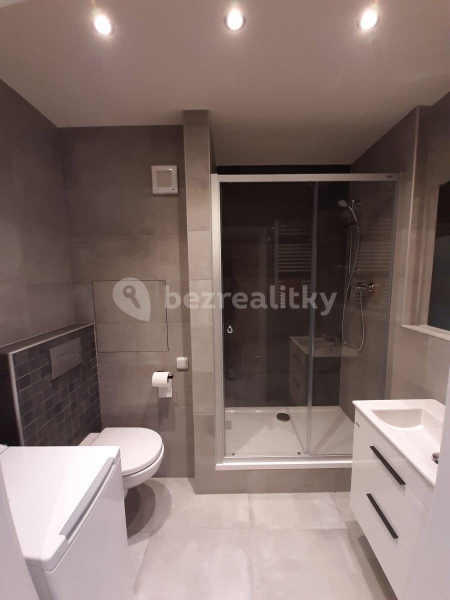 Prenájom bytu 2-izbový 43 m², Sezemínská, Praha, Praha Prenájom bytu 2-izbový 43 m², Sezemínská, Praha, Praha