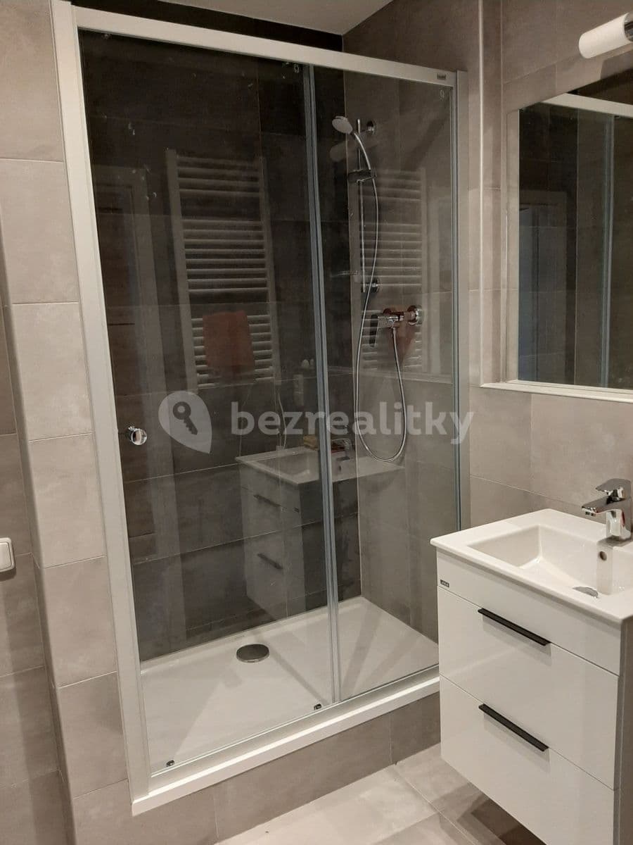 Prenájom bytu 2-izbový 43 m², Sezemínská, Praha, Praha Prenájom bytu 2-izbový 43 m², Sezemínská, Praha, Praha