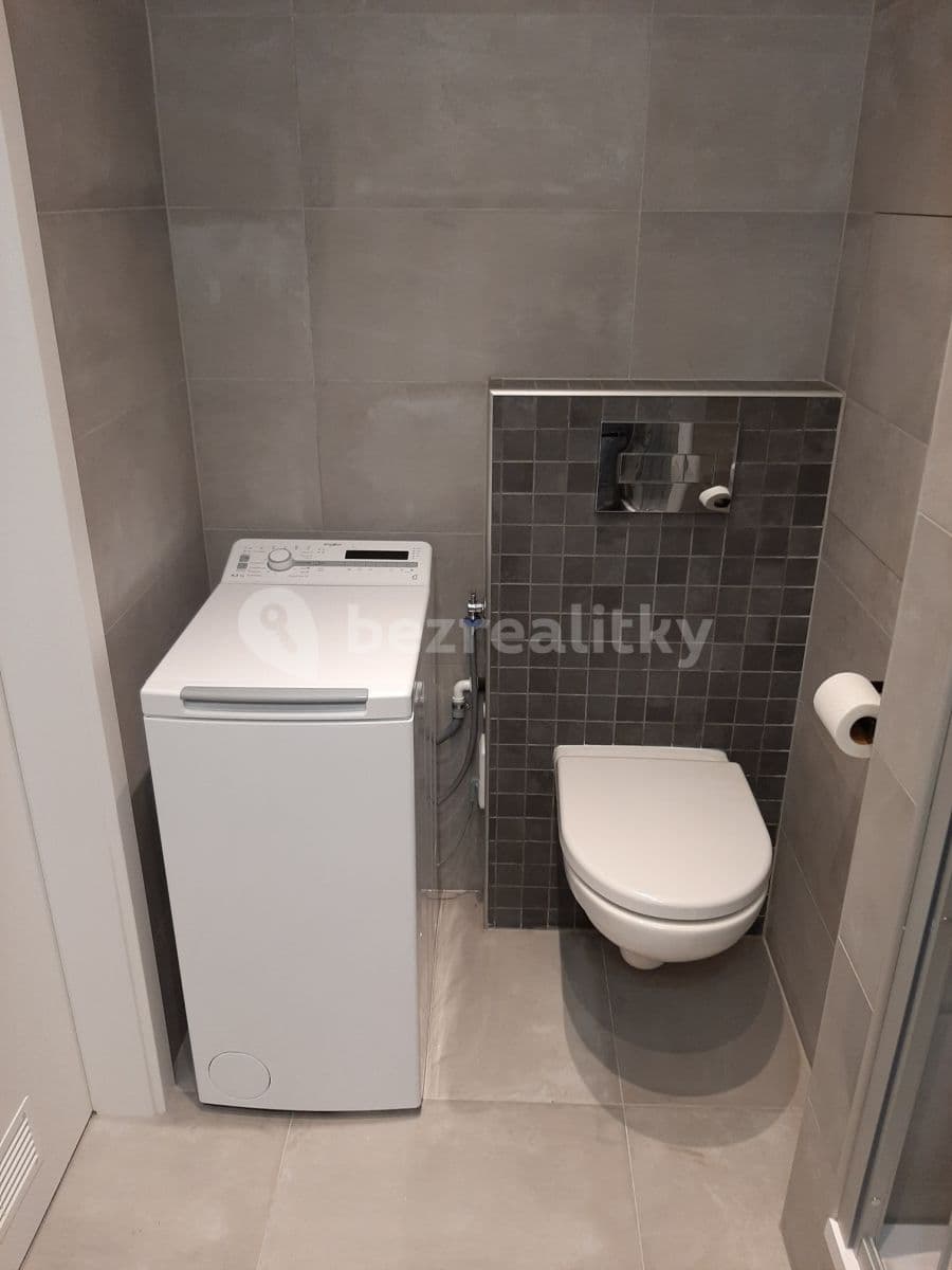 Prenájom bytu 2-izbový 43 m², Sezemínská, Praha, Praha Prenájom bytu 2-izbový 43 m², Sezemínská, Praha, Praha
