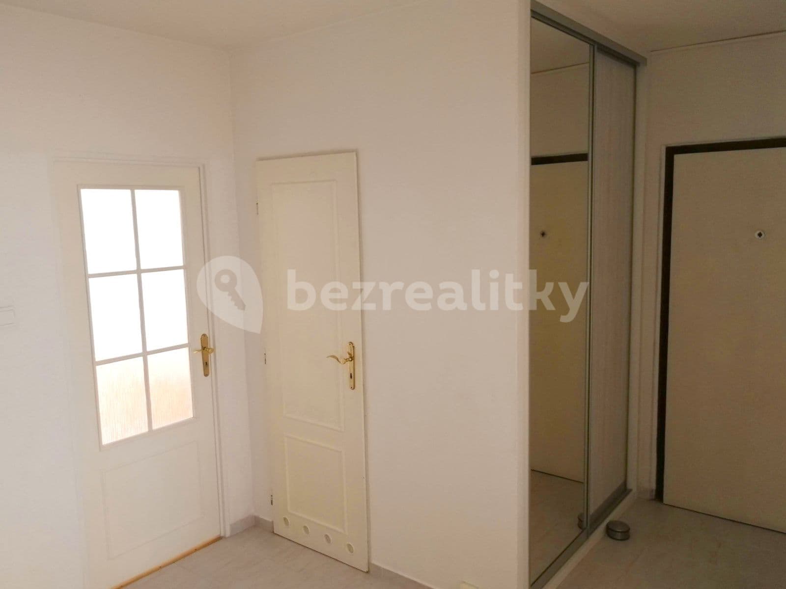 Prenájom bytu 3-izbový 78 m², Mlékárenská, Praha, Praha Prenájom bytu 3-izbový 78 m², Mlékárenská, Praha, Praha