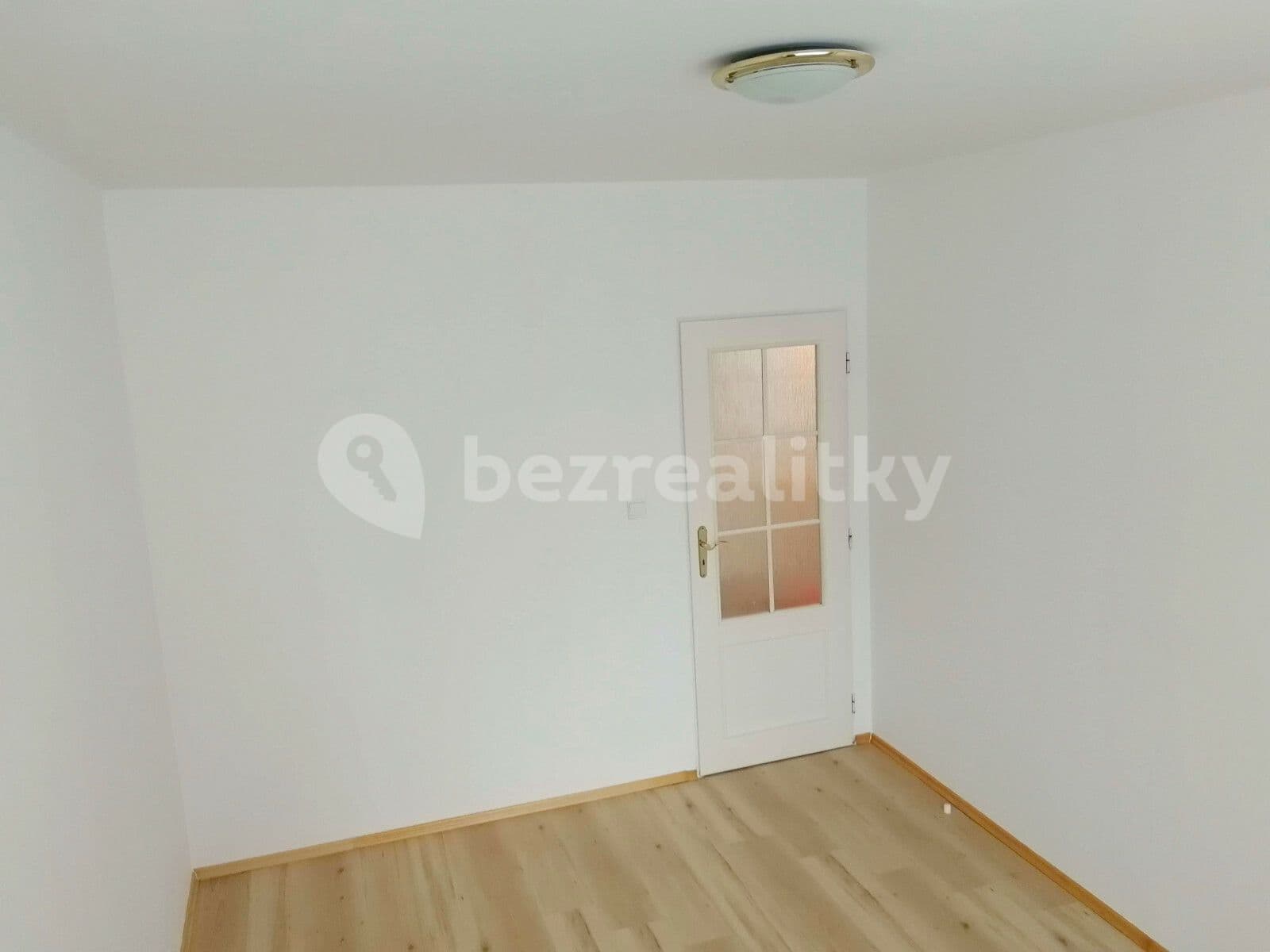 Prenájom bytu 3-izbový 78 m², Mlékárenská, Praha, Praha Prenájom bytu 3-izbový 78 m², Mlékárenská, Praha, Praha