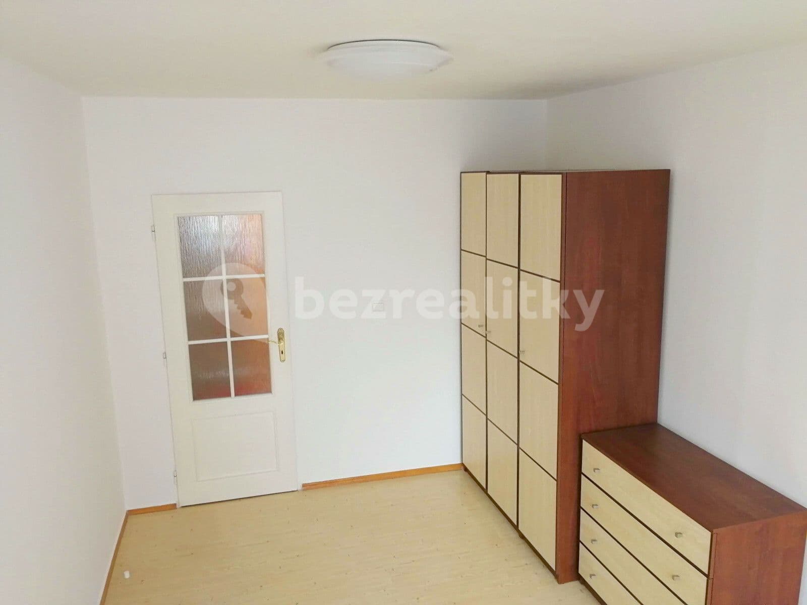 Prenájom bytu 3-izbový 78 m², Mlékárenská, Praha, Praha Prenájom bytu 3-izbový 78 m², Mlékárenská, Praha, Praha