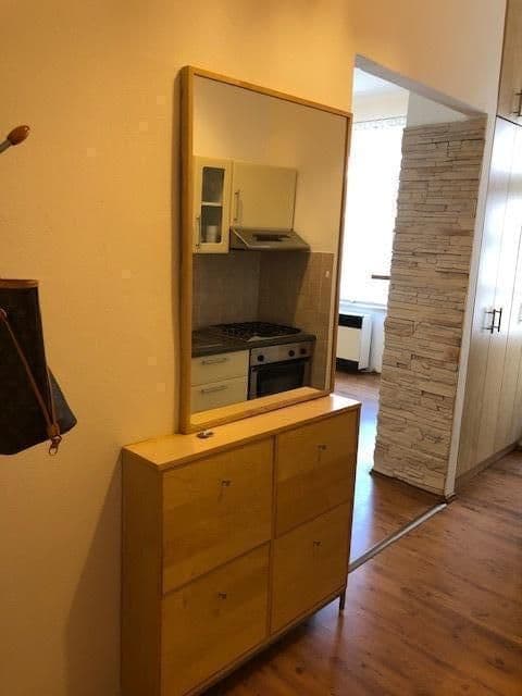 Prenájom bytu 2-izbový 56 m², Krokova, Praha, Praha Prenájom bytu 2-izbový 56 m², Krokova, Praha, Praha