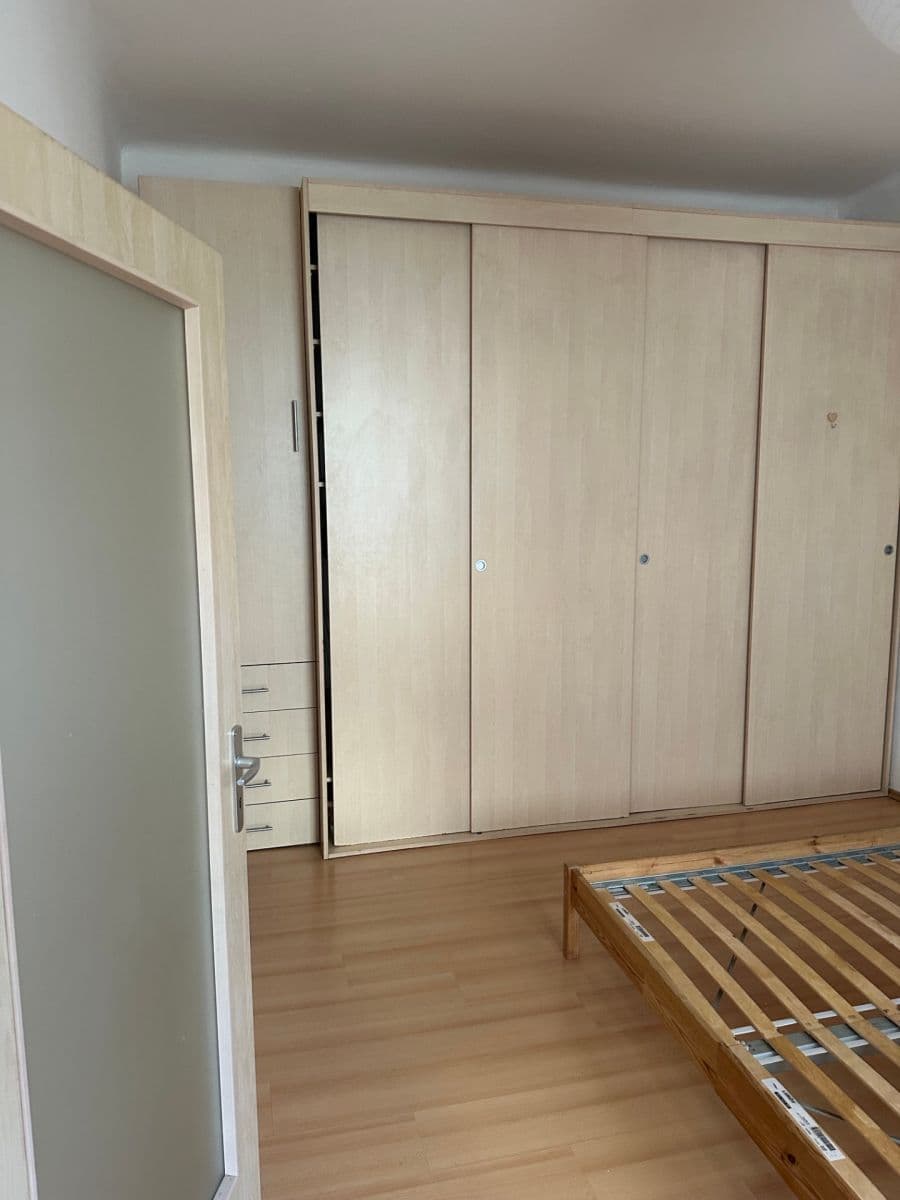 Prenájom bytu 2-izbový 56 m², Krokova, Praha, Praha Prenájom bytu 2-izbový 56 m², Krokova, Praha, Praha