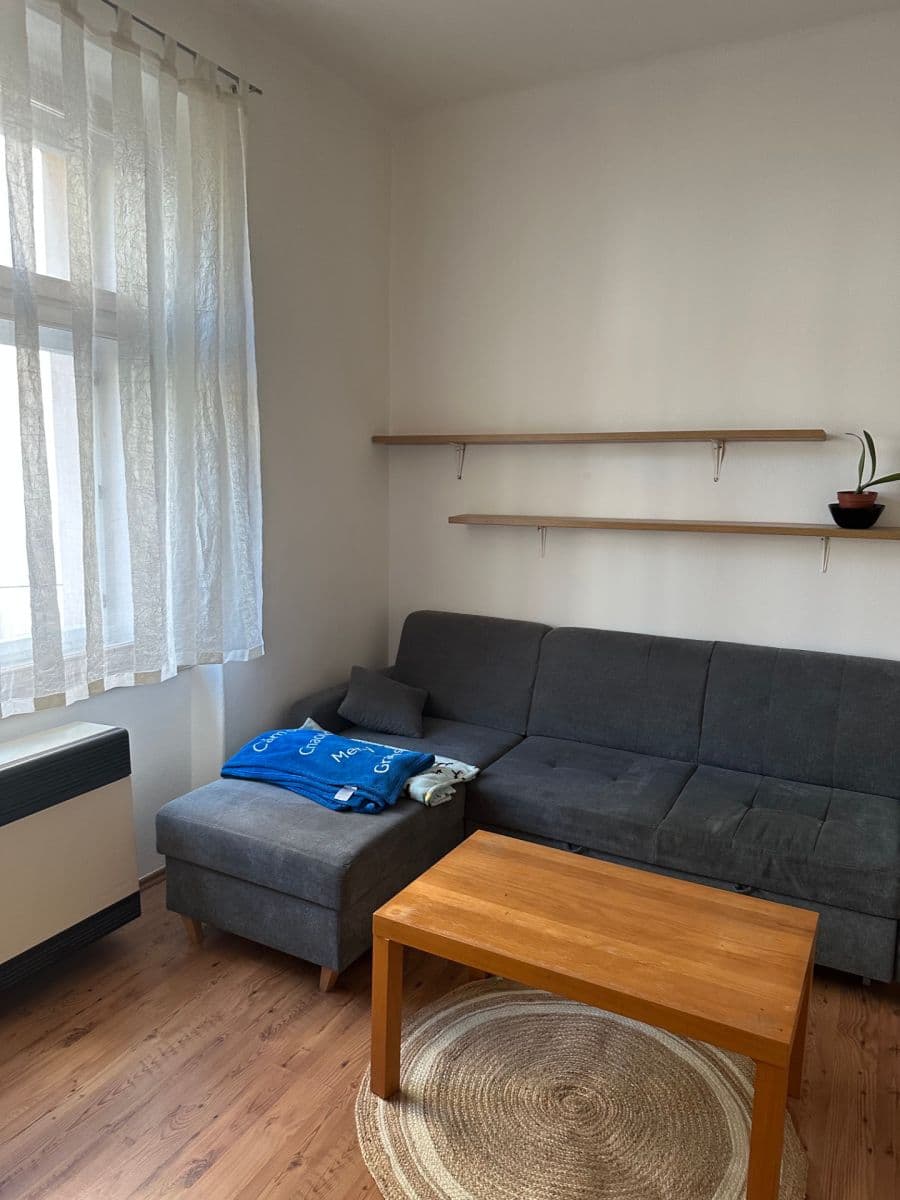 Prenájom bytu 2-izbový 56 m², Krokova, Praha, Praha Prenájom bytu 2-izbový 56 m², Krokova, Praha, Praha