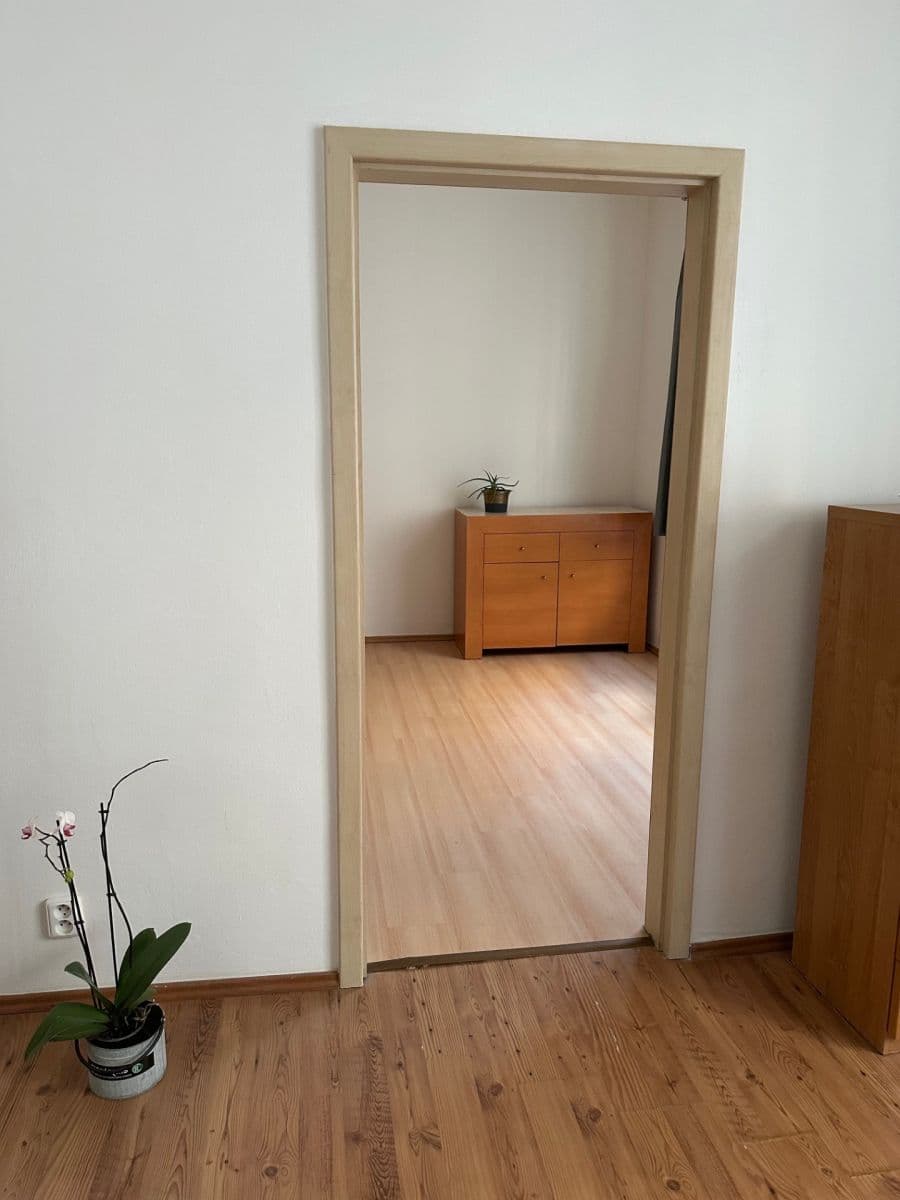 Prenájom bytu 2-izbový 56 m², Krokova, Praha, Praha Prenájom bytu 2-izbový 56 m², Krokova, Praha, Praha