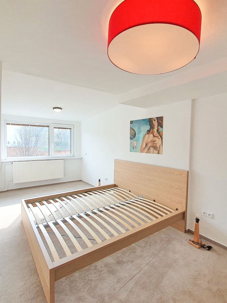 Prenájom bytu 2-izbový 59 m², Rybářská, Opava, Moravskoslezský kraj Prenájom bytu 2-izbový 59 m², Rybářská, Opava, Moravskoslezský kraj