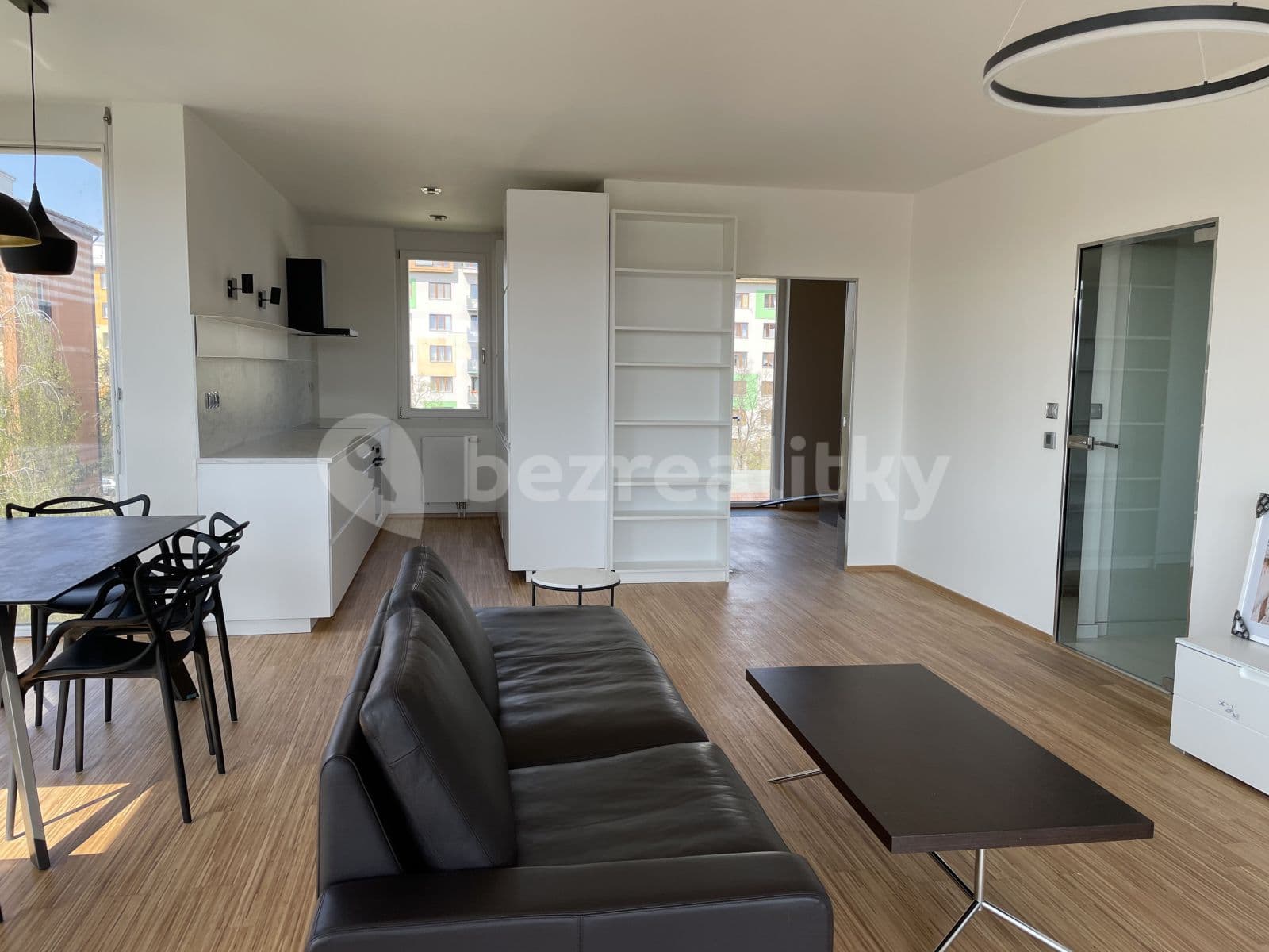 Prenájom bytu 2-izbový 64 m², Květinková, Praha, Praha Prenájom bytu 2-izbový 64 m², Květinková, Praha, Praha