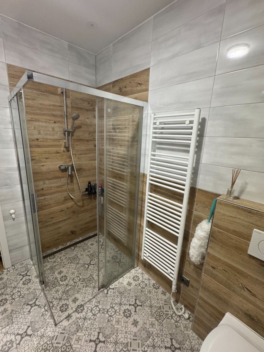 Prenájom bytu 1-izbový 31 m², Generála Svobody, Pardubice, Pardubický kraj Prenájom bytu 1-izbový 31 m², Generála Svobody, Pardubice, Pardubický kraj