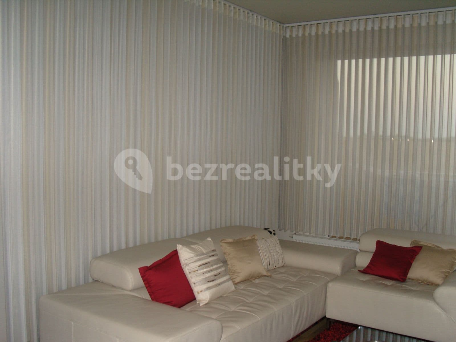 Prenájom bytu 1-izbový 41 m², Sicherova, Praha, Praha Prenájom bytu 1-izbový 41 m², Sicherova, Praha, Praha