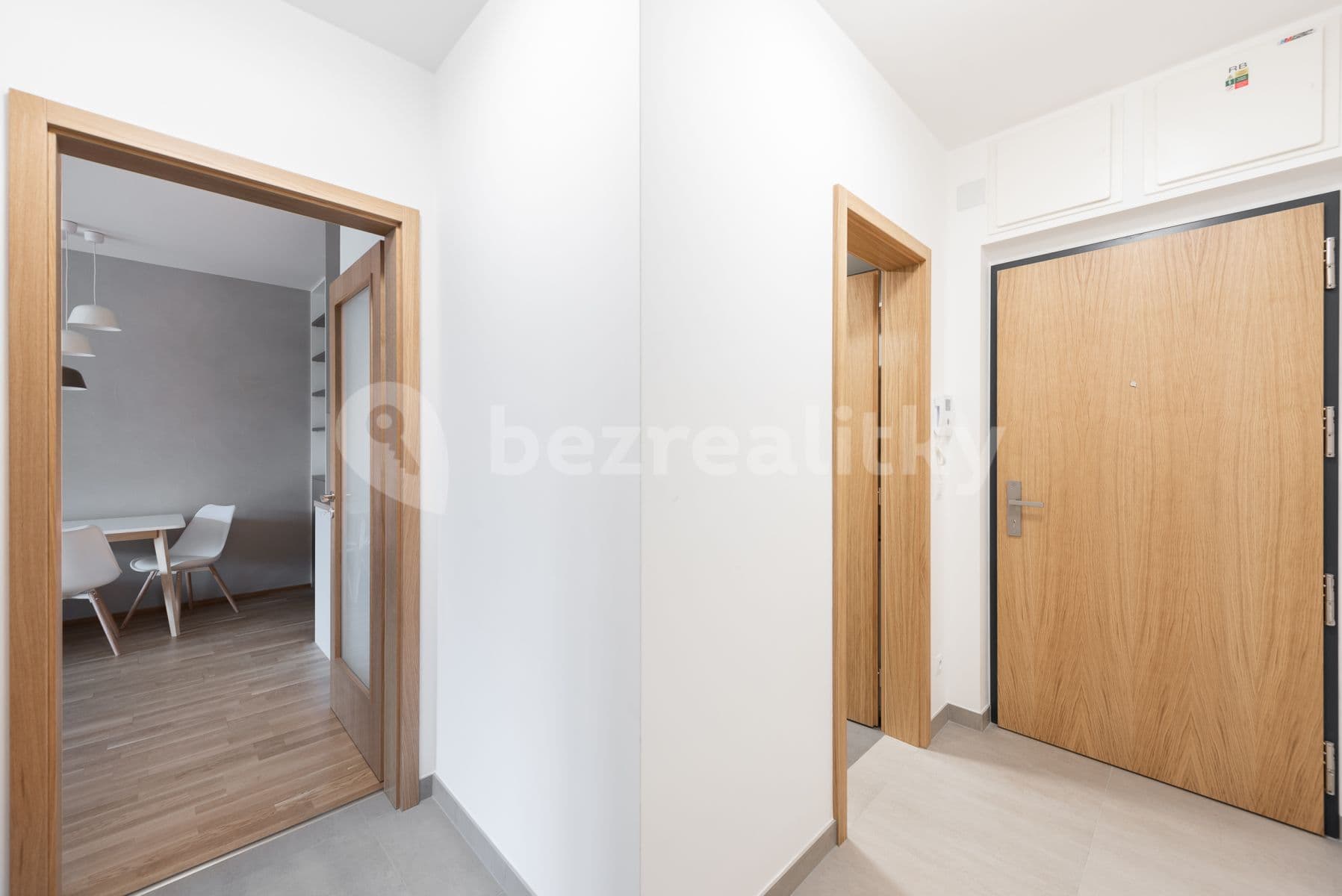 Prenájom bytu 2-izbový 52 m², Argentinská, Praha, Praha Prenájom bytu 2-izbový 52 m², Argentinská, Praha, Praha