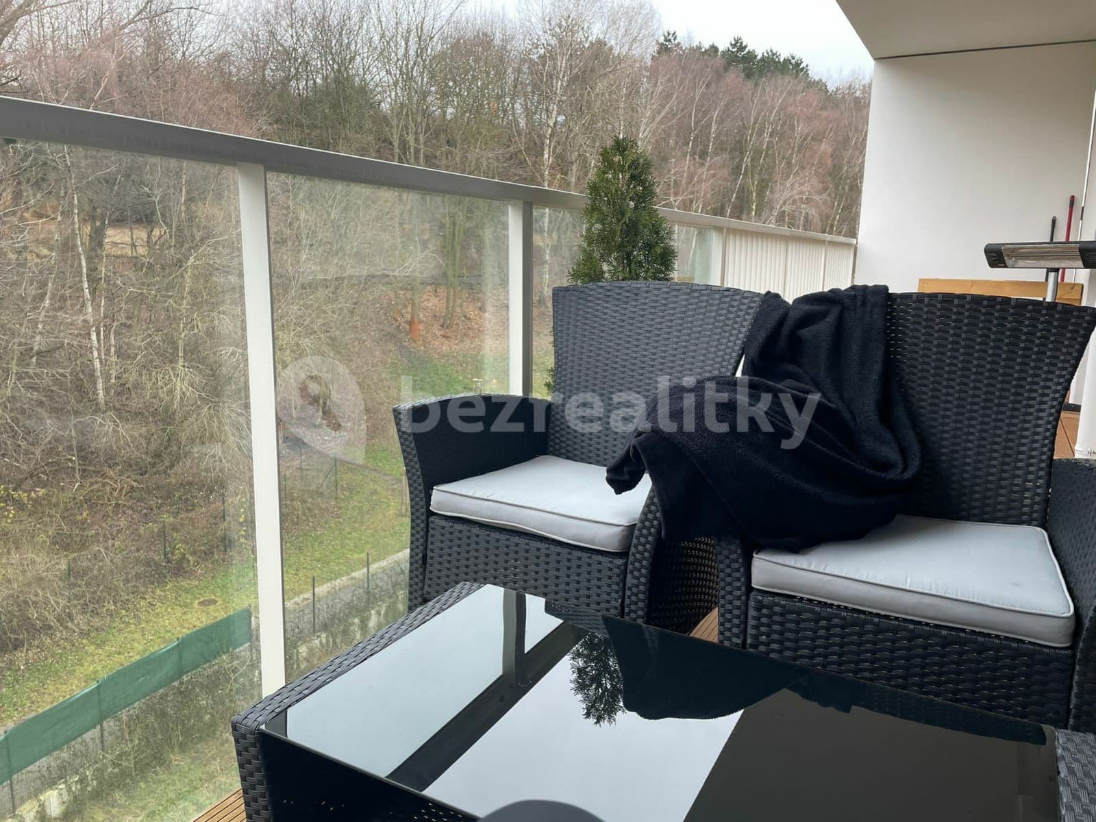 Prenájom bytu 2-izbový 54 m², Naskové, Praha, Praha Prenájom bytu 2-izbový 54 m², Naskové, Praha, Praha