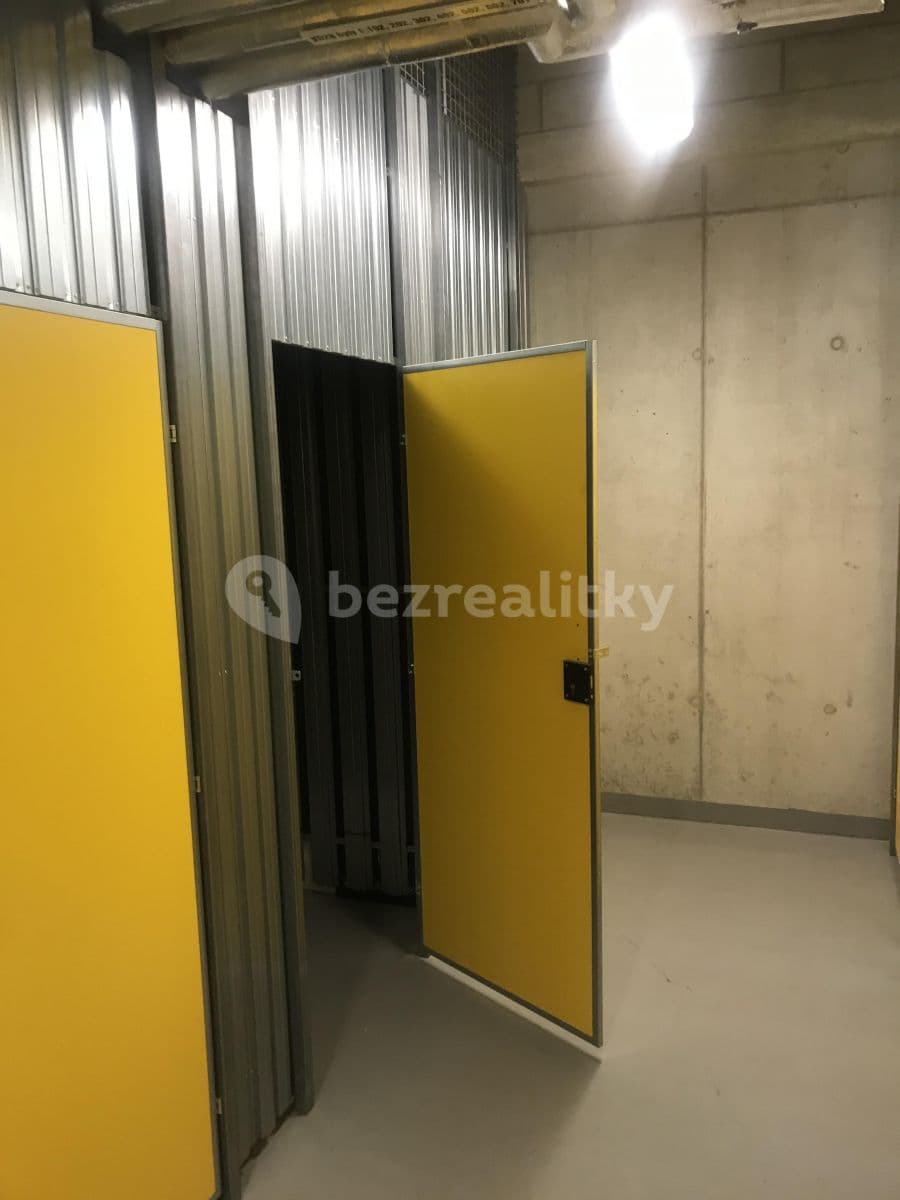 Prenájom bytu 2-izbový 54 m², Naskové, Praha, Praha Prenájom bytu 2-izbový 54 m², Naskové, Praha, Praha