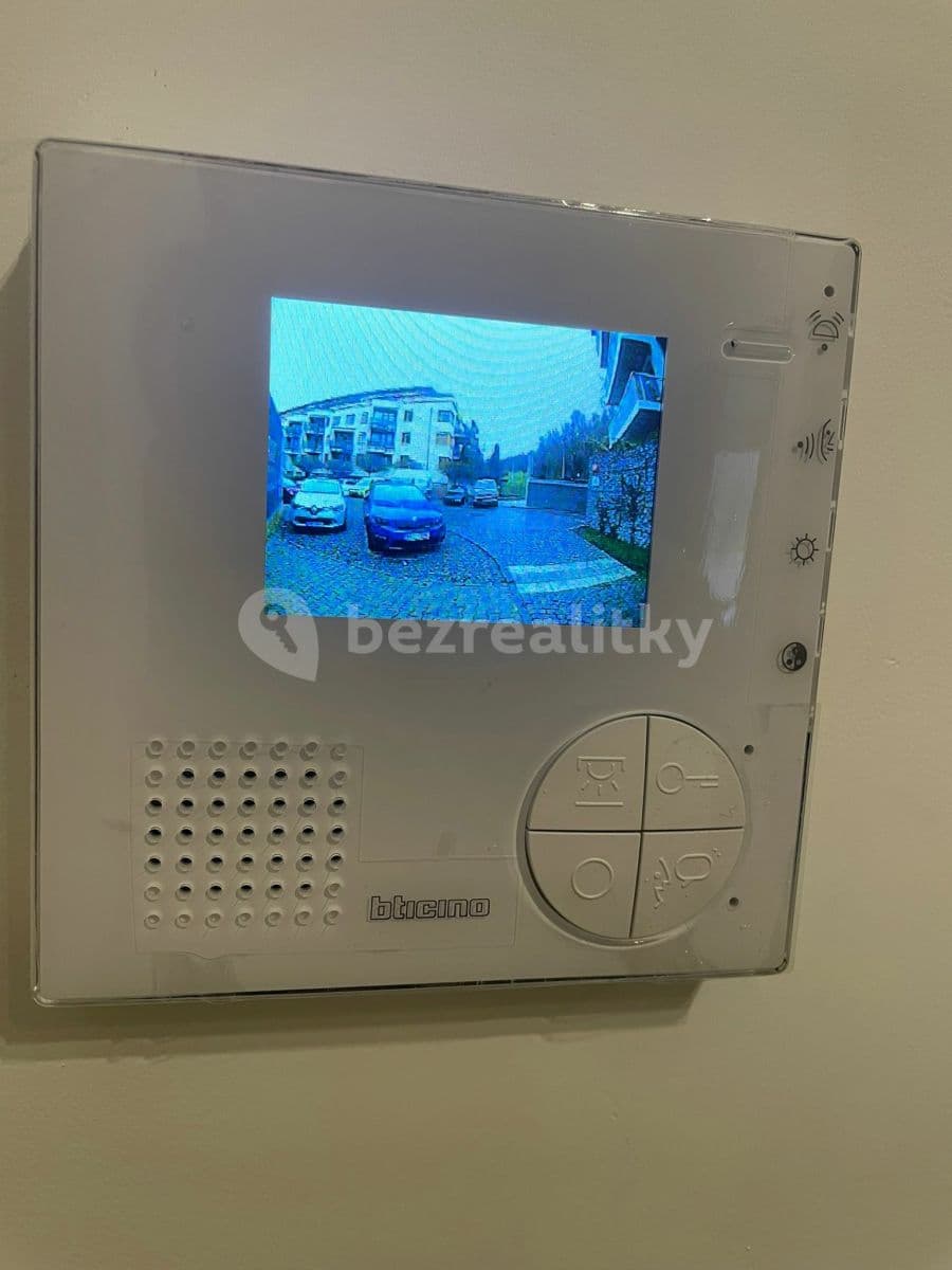 Prenájom bytu 2-izbový 54 m², Naskové, Praha, Praha Prenájom bytu 2-izbový 54 m², Naskové, Praha, Praha