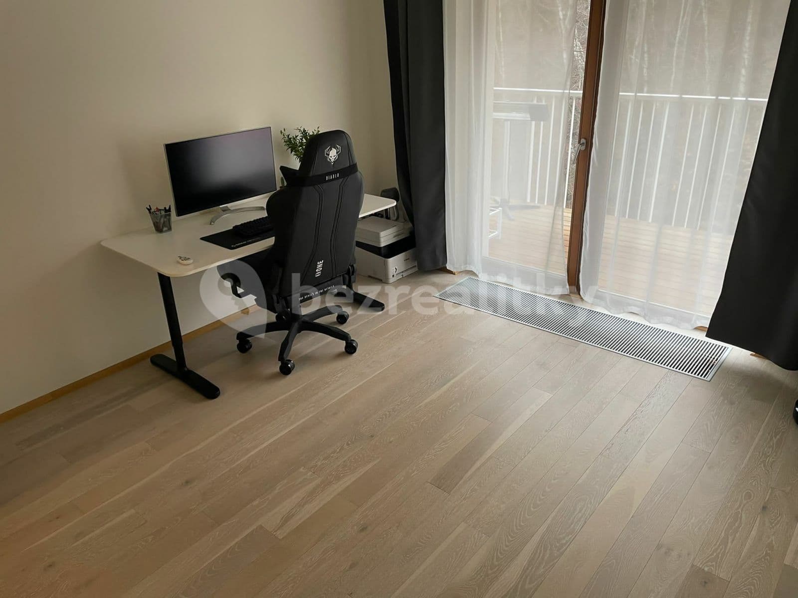 Prenájom bytu 2-izbový 54 m², Naskové, Praha, Praha Prenájom bytu 2-izbový 54 m², Naskové, Praha, Praha