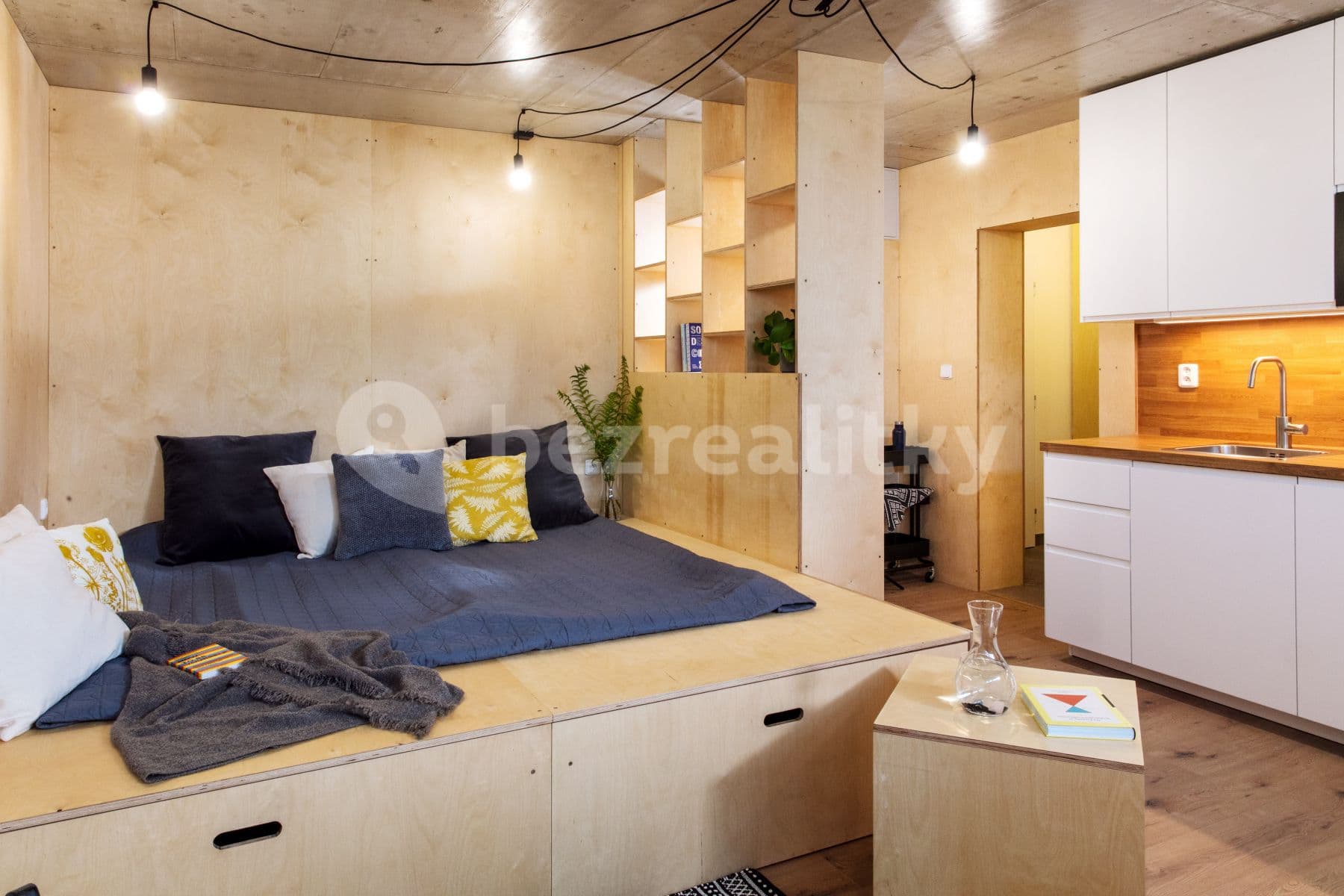 Prenájom bytu 1-izbový 31 m², Fořtova, Praha, Praha Prenájom bytu 1-izbový 31 m², Fořtova, Praha, Praha