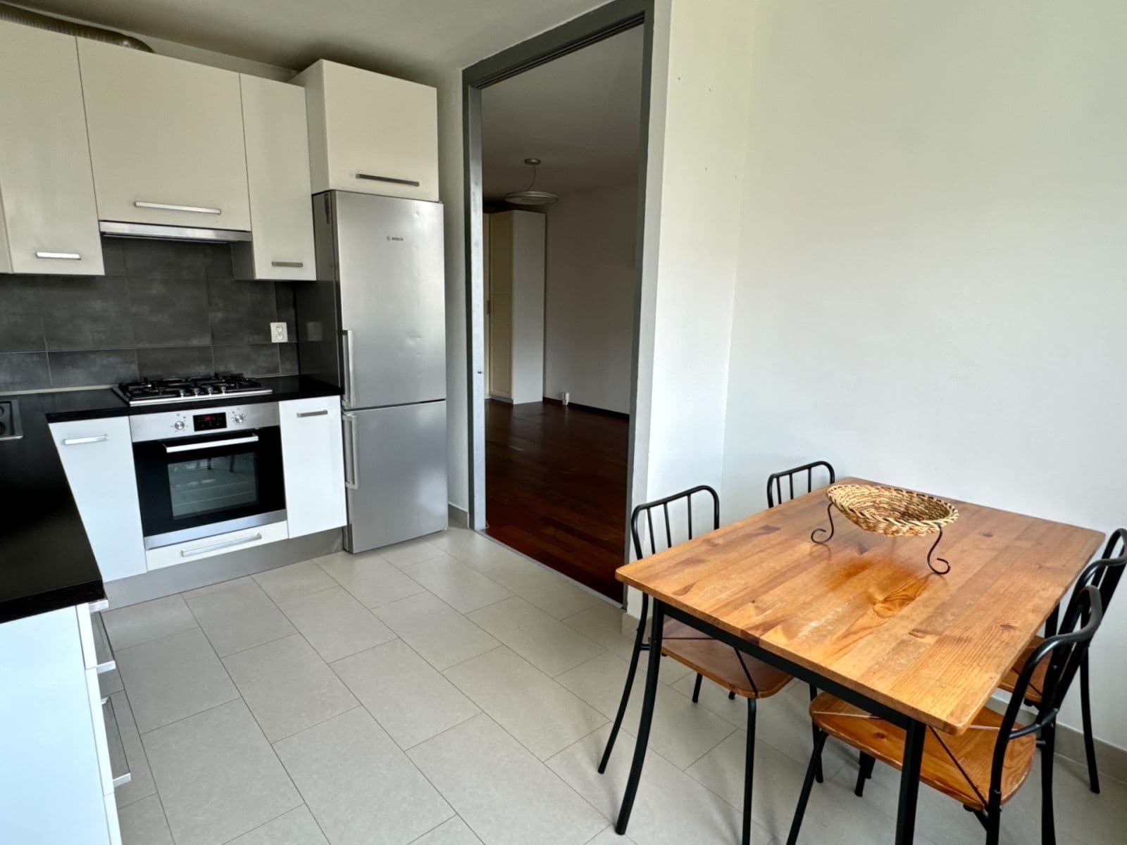 Prenájom bytu 2-izbový 64 m², Frýdlantská, Praha, Praha Prenájom bytu 2-izbový 64 m², Frýdlantská, Praha, Praha
