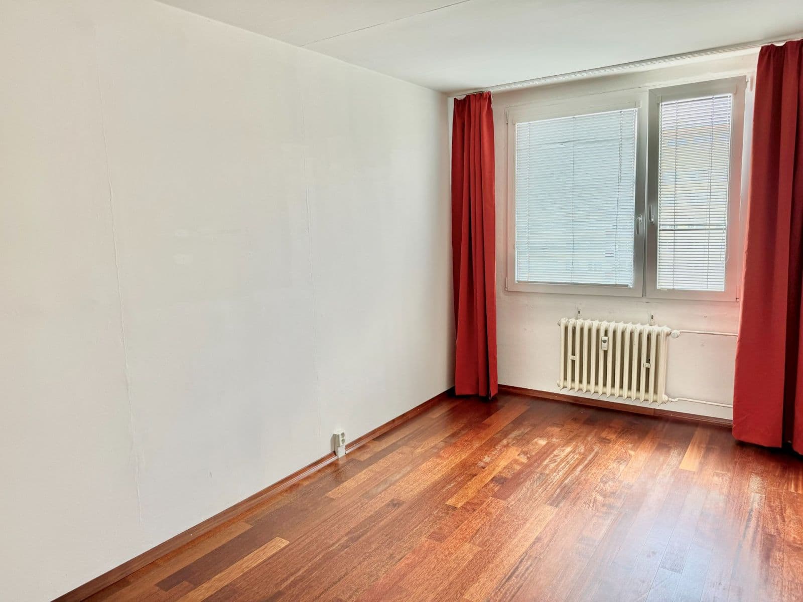 Prenájom bytu 2-izbový 64 m², Frýdlantská, Praha, Praha Prenájom bytu 2-izbový 64 m², Frýdlantská, Praha, Praha