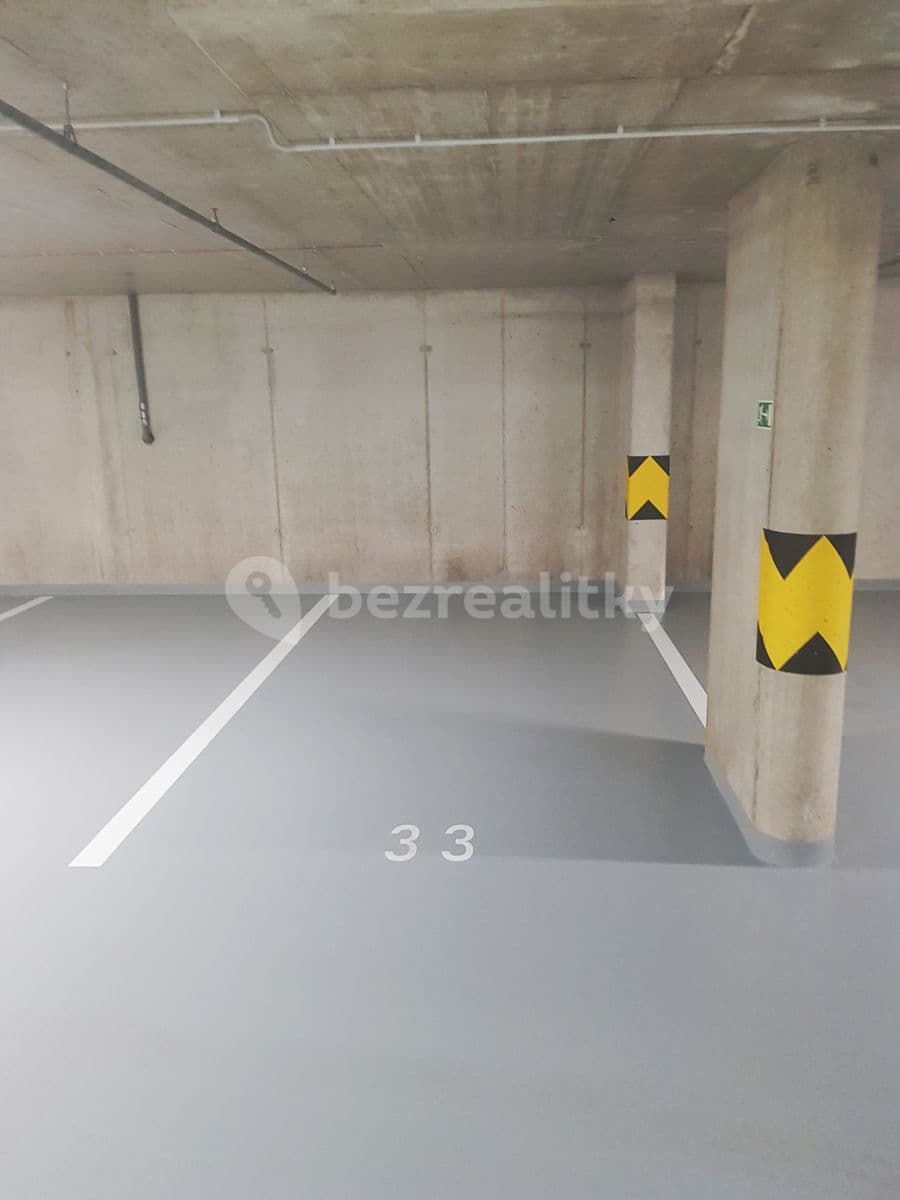 Prenájom bytu 2-izbový 61 m², Mezi Vodami, Praha, Praha Prenájom bytu 2-izbový 61 m², Mezi Vodami, Praha, Praha