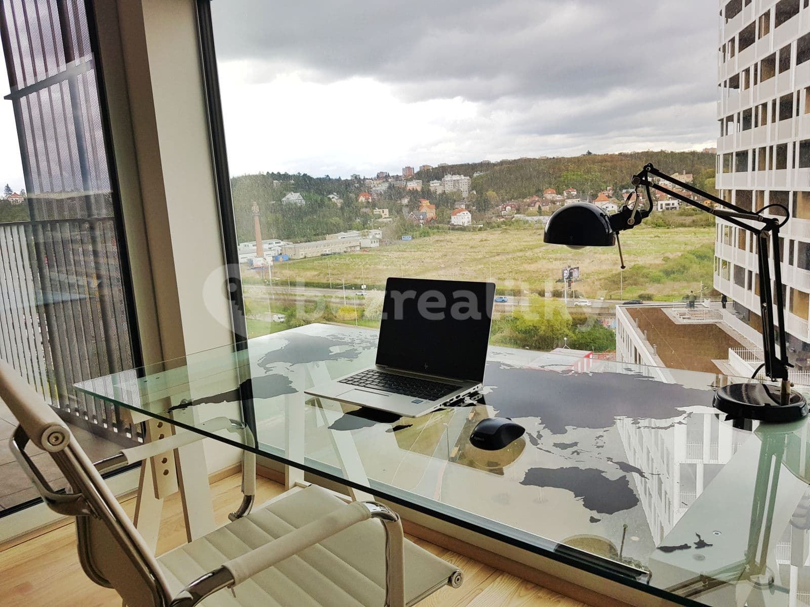 Prenájom bytu 2-izbový 61 m², Mezi Vodami, Praha, Praha Prenájom bytu 2-izbový 61 m², Mezi Vodami, Praha, Praha