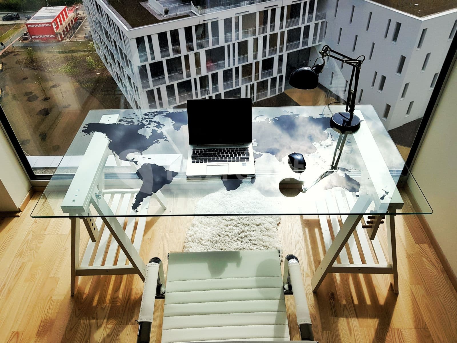 Prenájom bytu 2-izbový 61 m², Mezi Vodami, Praha, Praha Prenájom bytu 2-izbový 61 m², Mezi Vodami, Praha, Praha