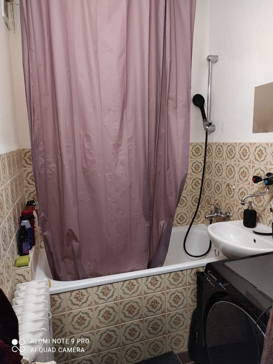 Prenájom bytu 2-izbový 70 m², Sámova, Praha, Praha Prenájom bytu 2-izbový 70 m², Sámova, Praha, Praha