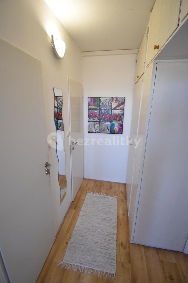 Prenájom bytu 3-izbový 65 m², Norská, Kladno, Středočeský kraj Prenájom bytu 3-izbový 65 m², Norská, Kladno, Středočeský kraj
