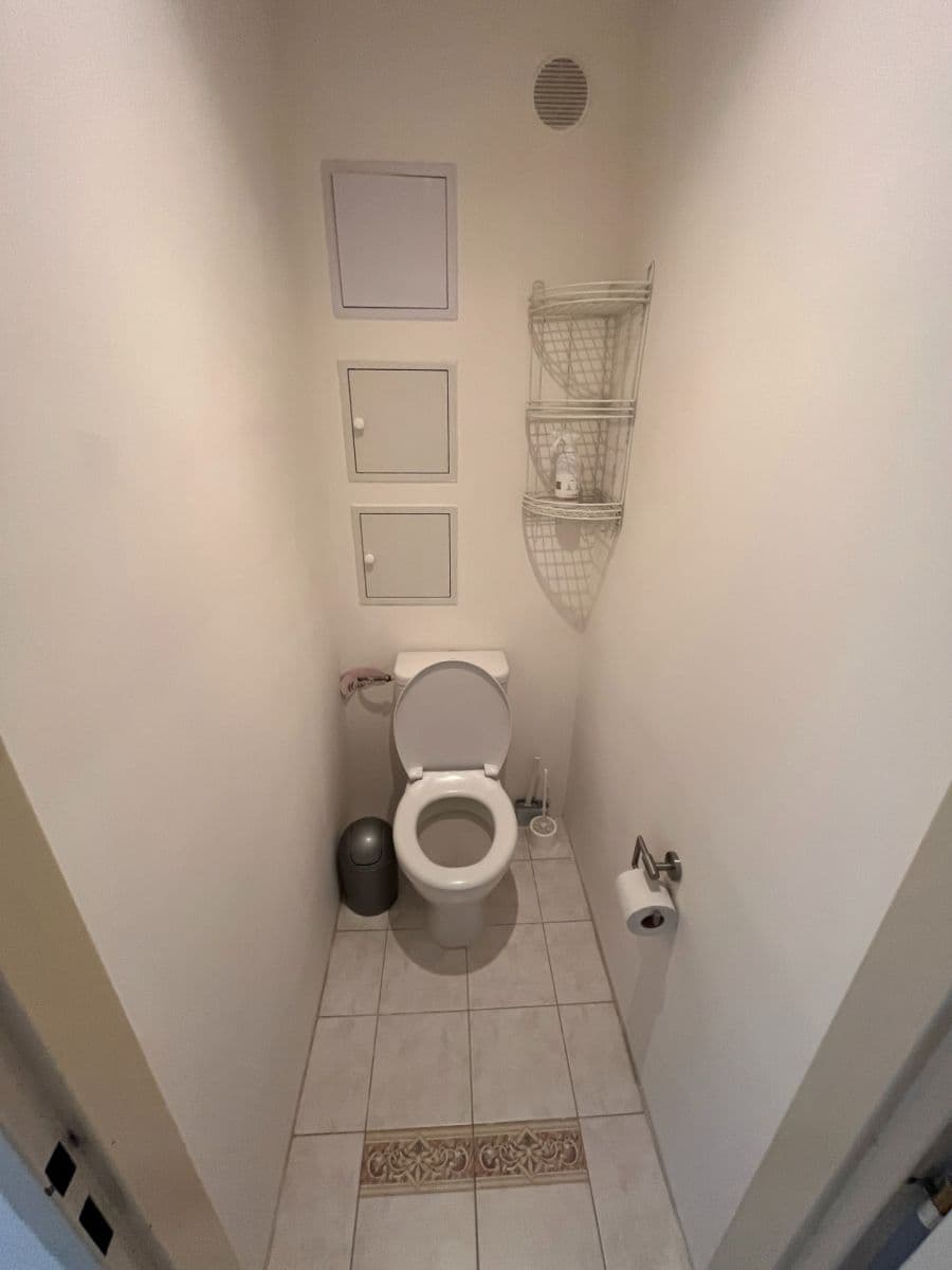 Prenájom bytu 3-izbový 65 m², Norská, Kladno, Středočeský kraj Prenájom bytu 3-izbový 65 m², Norská, Kladno, Středočeský kraj