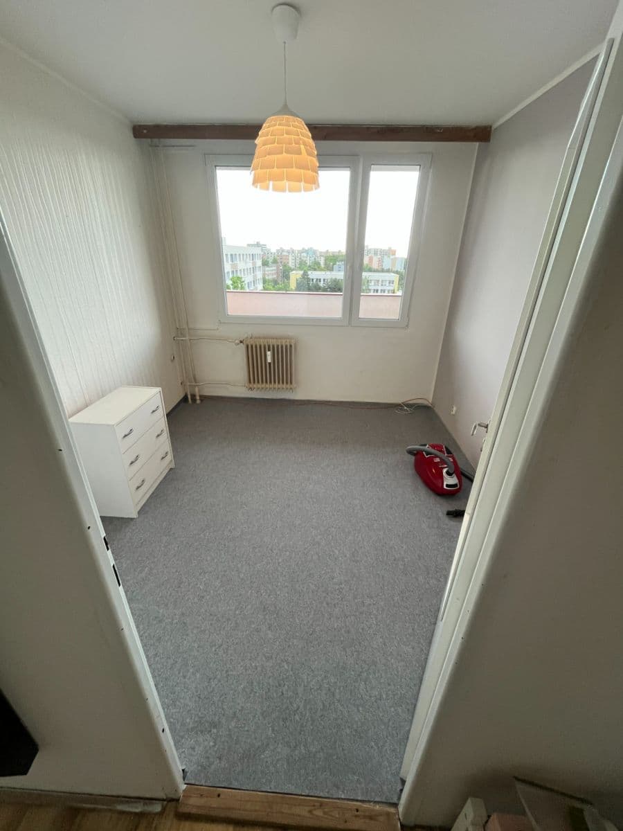 Prenájom bytu 3-izbový 65 m², Norská, Kladno, Středočeský kraj Prenájom bytu 3-izbový 65 m², Norská, Kladno, Středočeský kraj