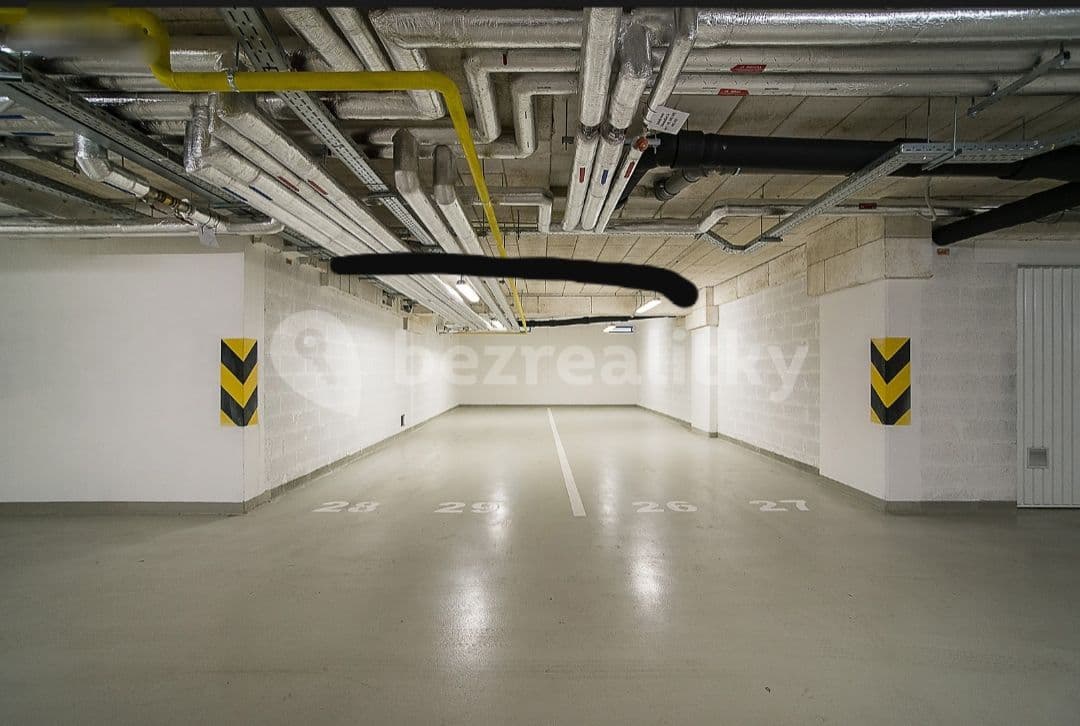 Prenájom bytu 4-izbový 85 m², Sicherova, Praha, Praha Prenájom bytu 4-izbový 85 m², Sicherova, Praha, Praha