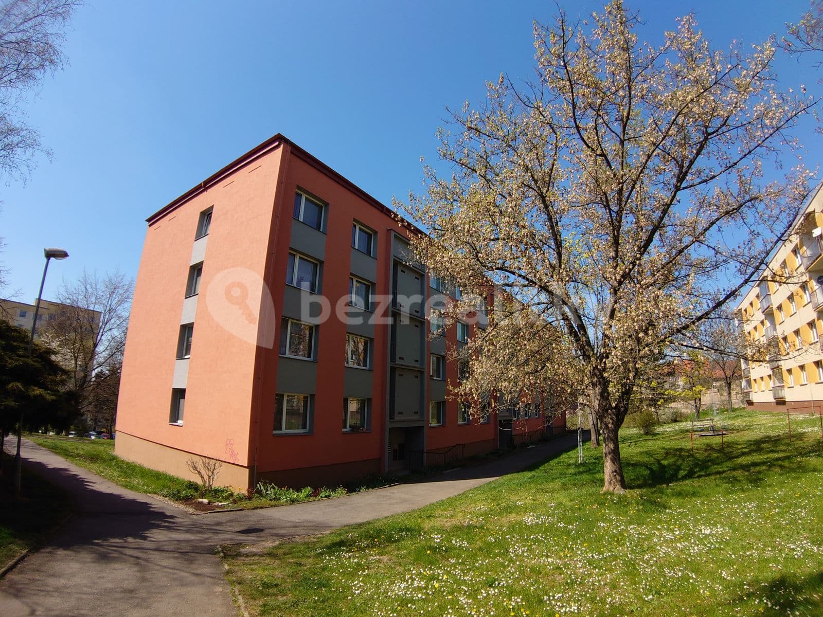 Prenájom bytu 2-izbový 39 m², Alšova, Litoměřice, Ústecký kraj Prenájom bytu 2-izbový 39 m², Alšova, Litoměřice, Ústecký kraj