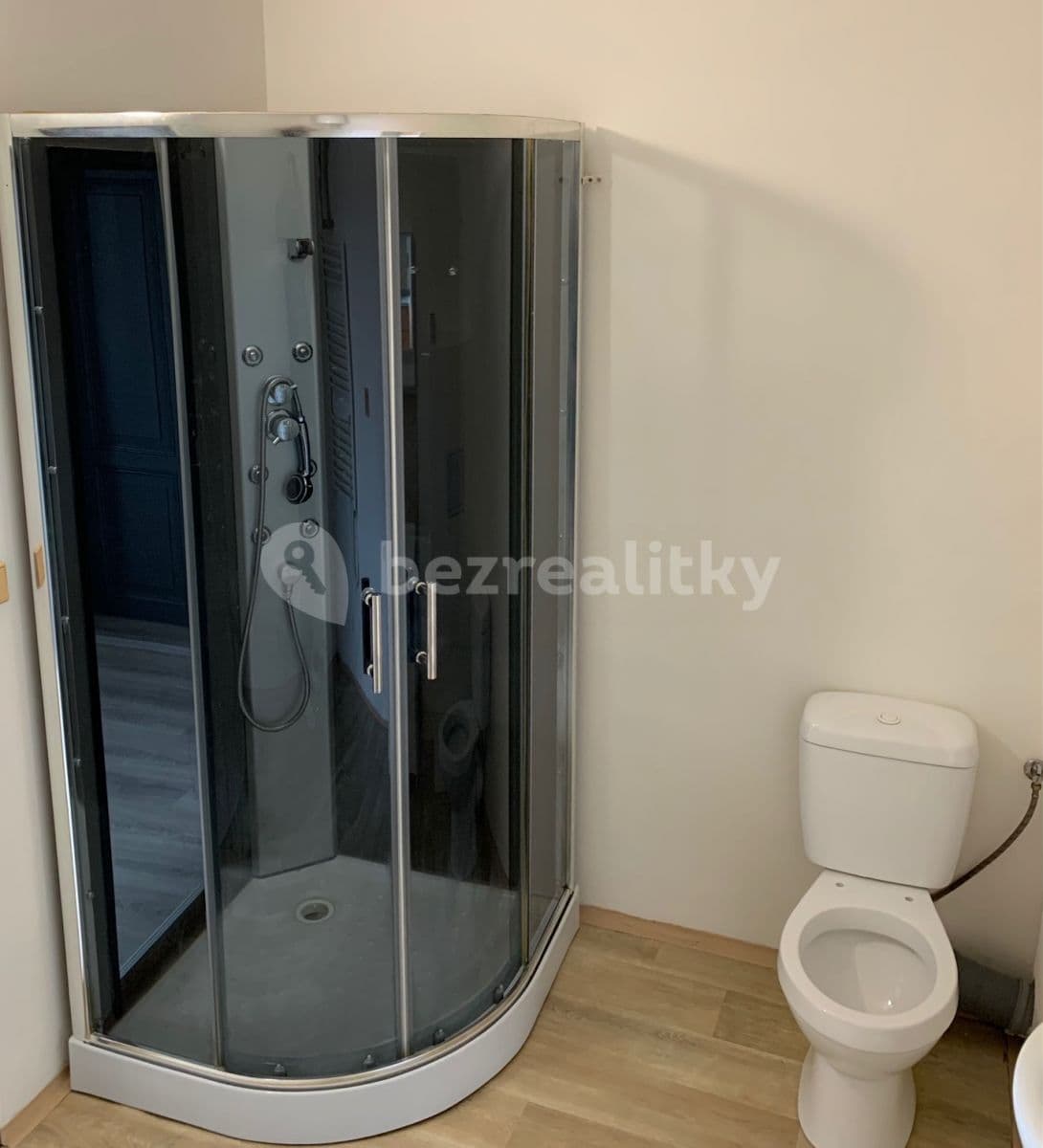 Prenájom bytu 1-izbový 40 m², Hlavní, Ostrava, Moravskoslezský kraj Prenájom bytu 1-izbový 40 m², Hlavní, Ostrava, Moravskoslezský kraj