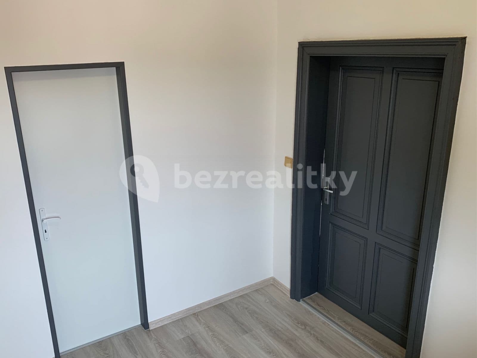 Prenájom bytu 1-izbový 40 m², Hlavní, Ostrava, Moravskoslezský kraj Prenájom bytu 1-izbový 40 m², Hlavní, Ostrava, Moravskoslezský kraj