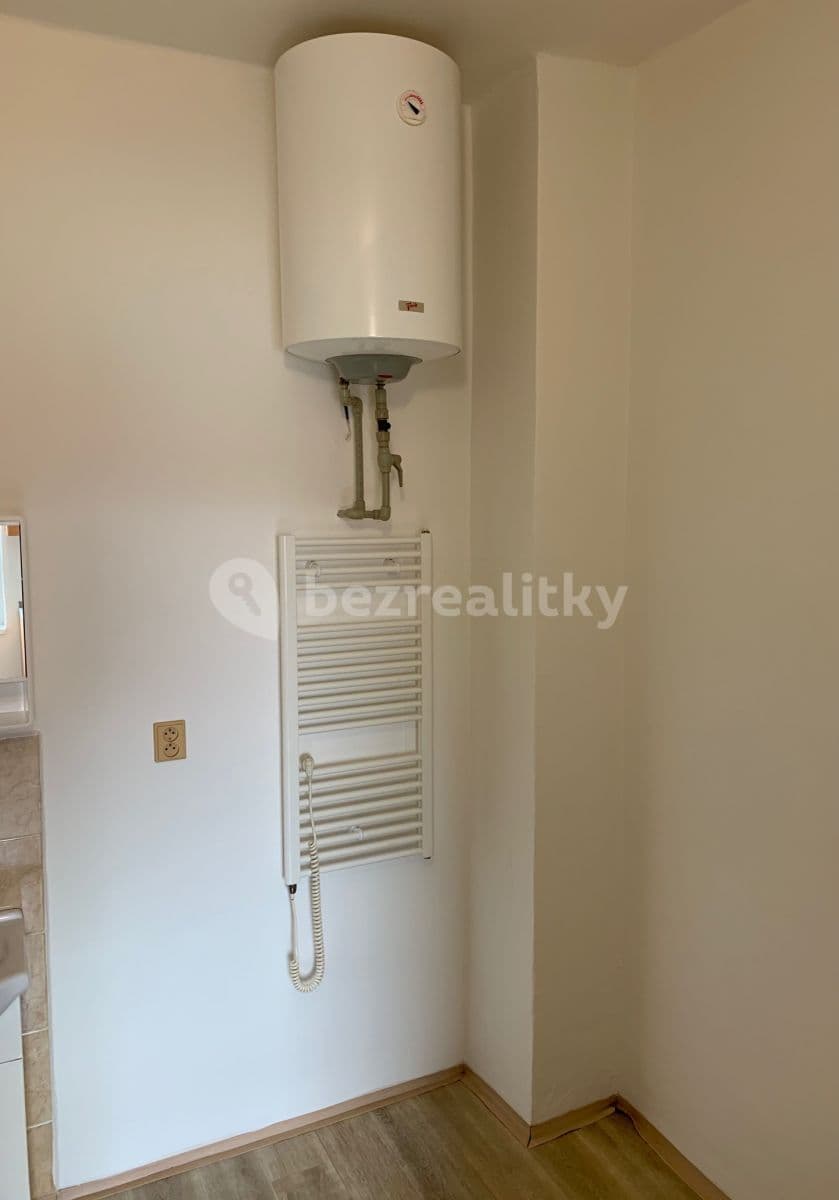 Prenájom bytu 1-izbový 40 m², Hlavní, Ostrava, Moravskoslezský kraj Prenájom bytu 1-izbový 40 m², Hlavní, Ostrava, Moravskoslezský kraj