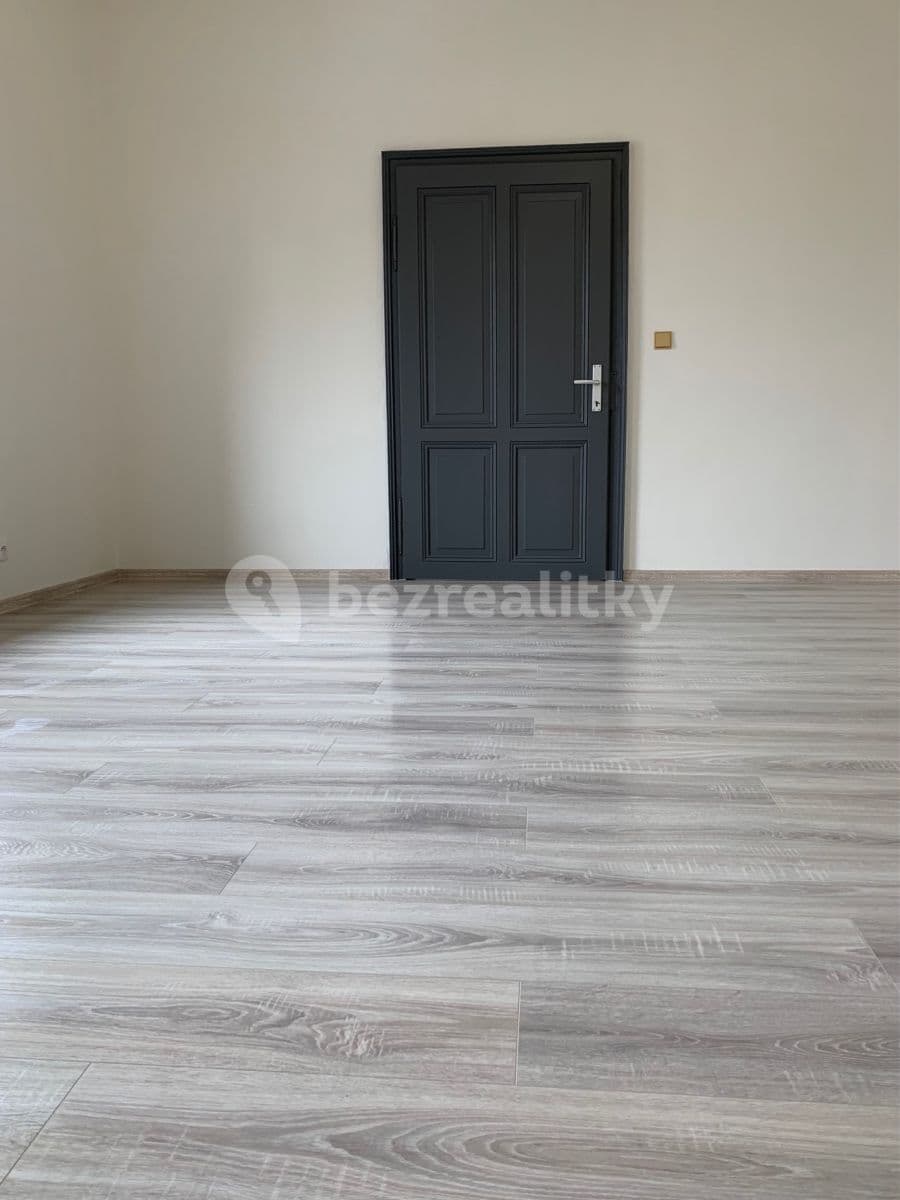 Prenájom bytu 1-izbový 40 m², Hlavní, Ostrava, Moravskoslezský kraj Prenájom bytu 1-izbový 40 m², Hlavní, Ostrava, Moravskoslezský kraj