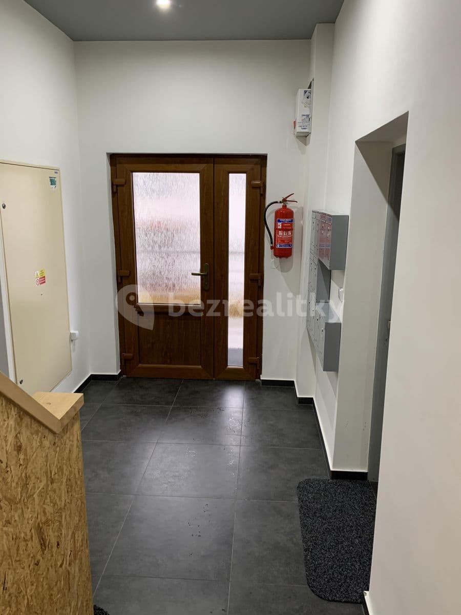 Prenájom bytu 1-izbový 40 m², Hlavní, Ostrava, Moravskoslezský kraj Prenájom bytu 1-izbový 40 m², Hlavní, Ostrava, Moravskoslezský kraj